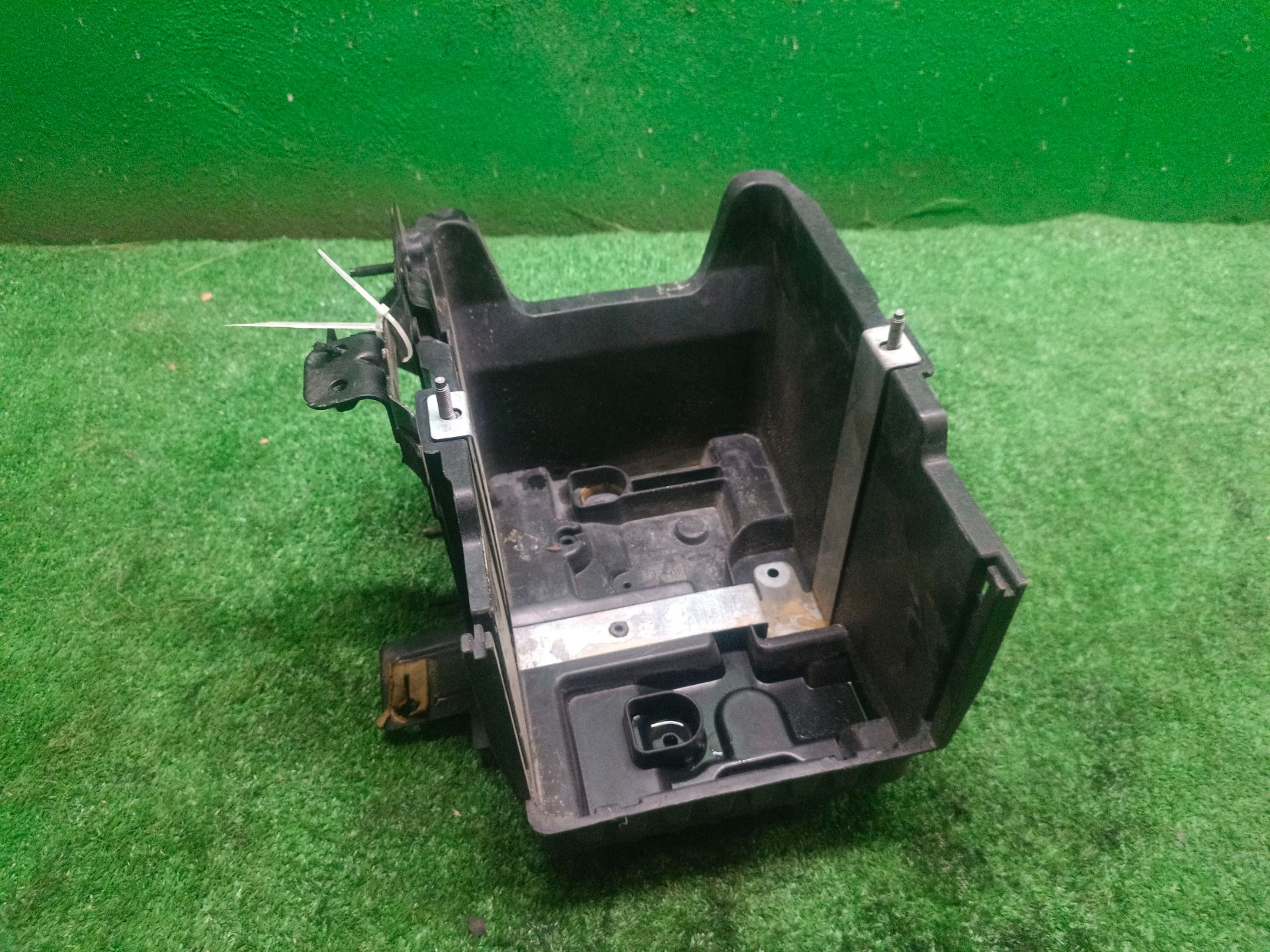 SOPORTE BATERIA