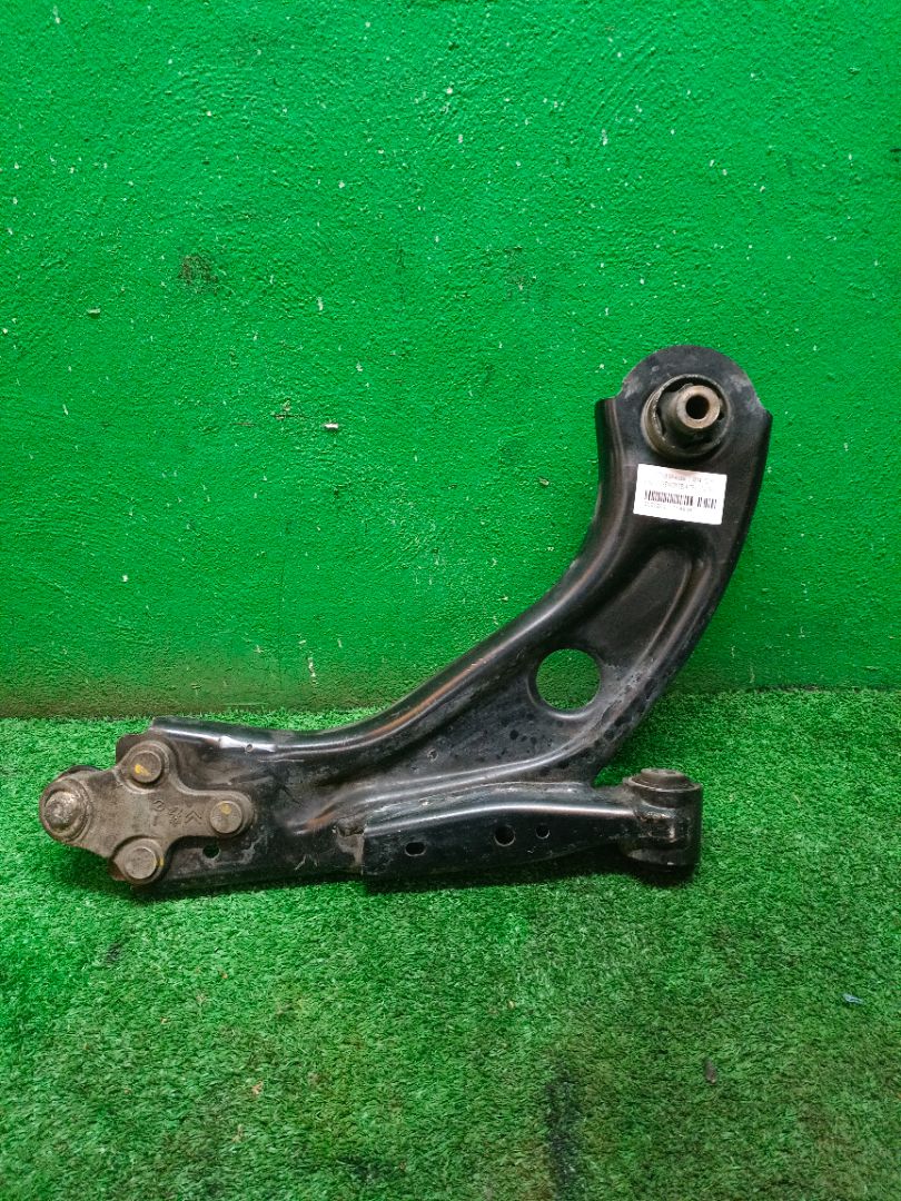 BRAZO SUSPENSION DELANTERO IZQUIERDO