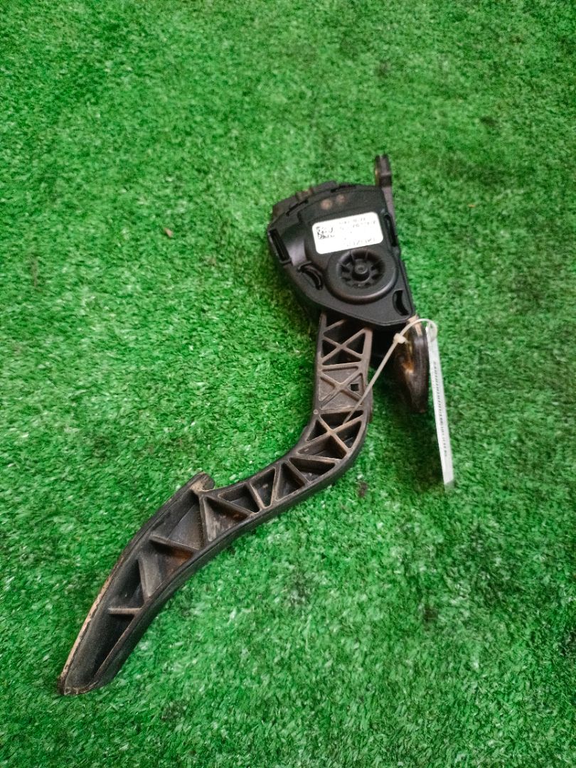 Tienda POTENCIOMETRO PEDAL
