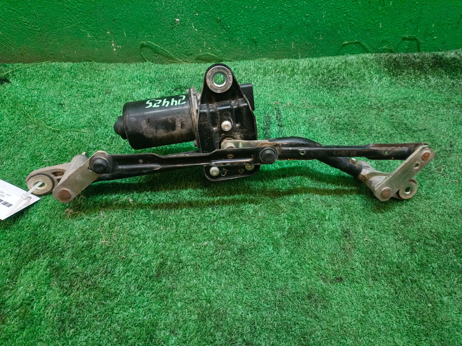 MOTOR LIMPIA DELANTERO