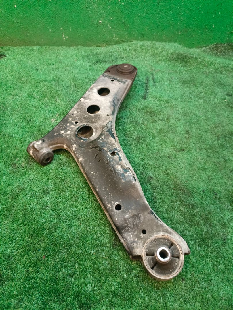 BRAZO SUSPENSION DELANTERO IZQUIERDO