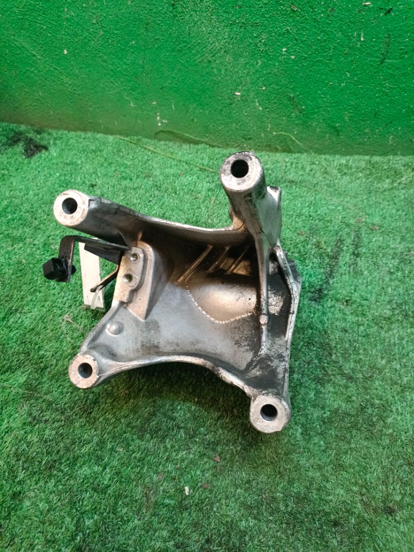 SOPORTE MOTOR