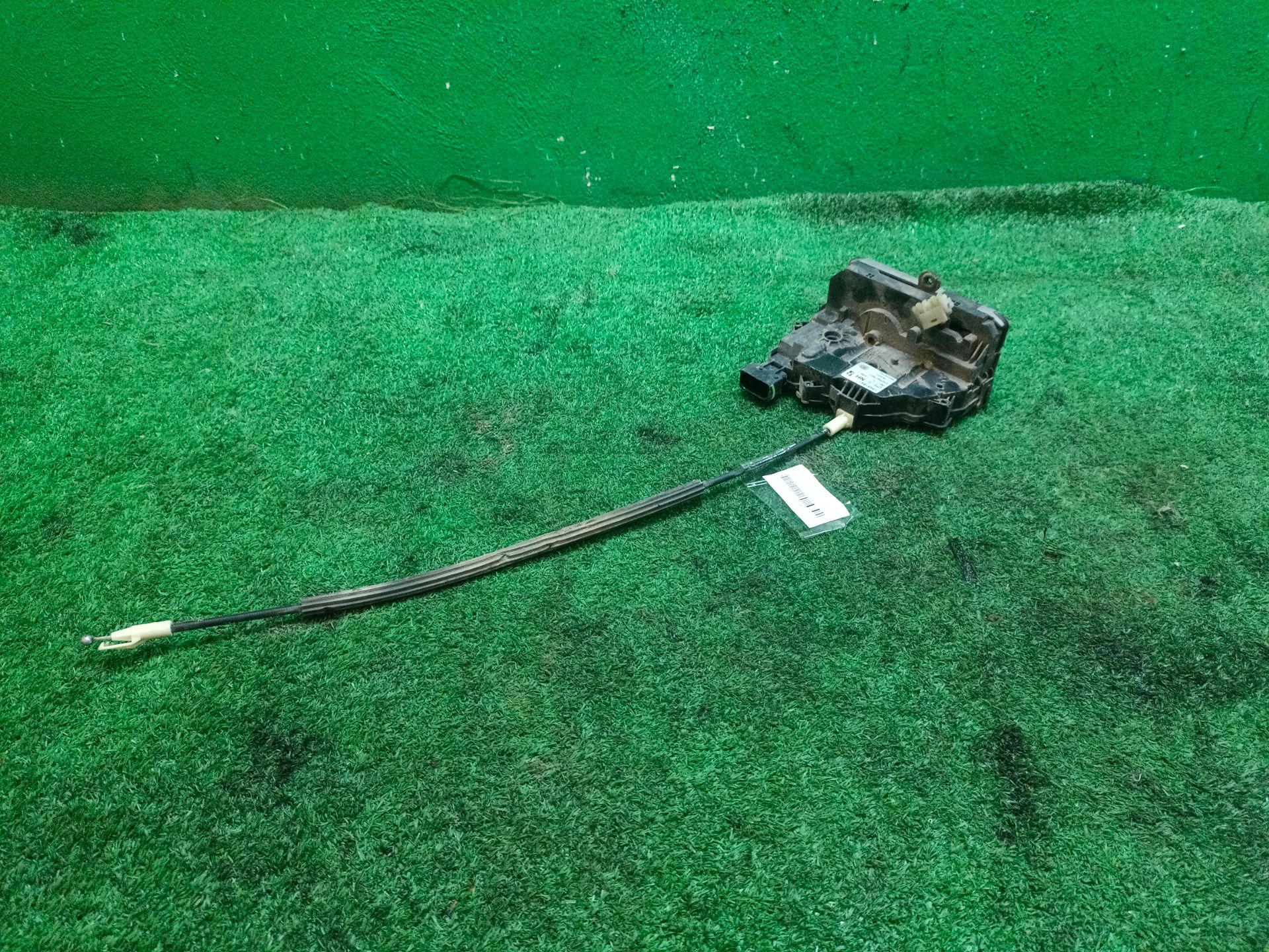 CERRADURA PUERTA TRASERA IZQUIERDA
