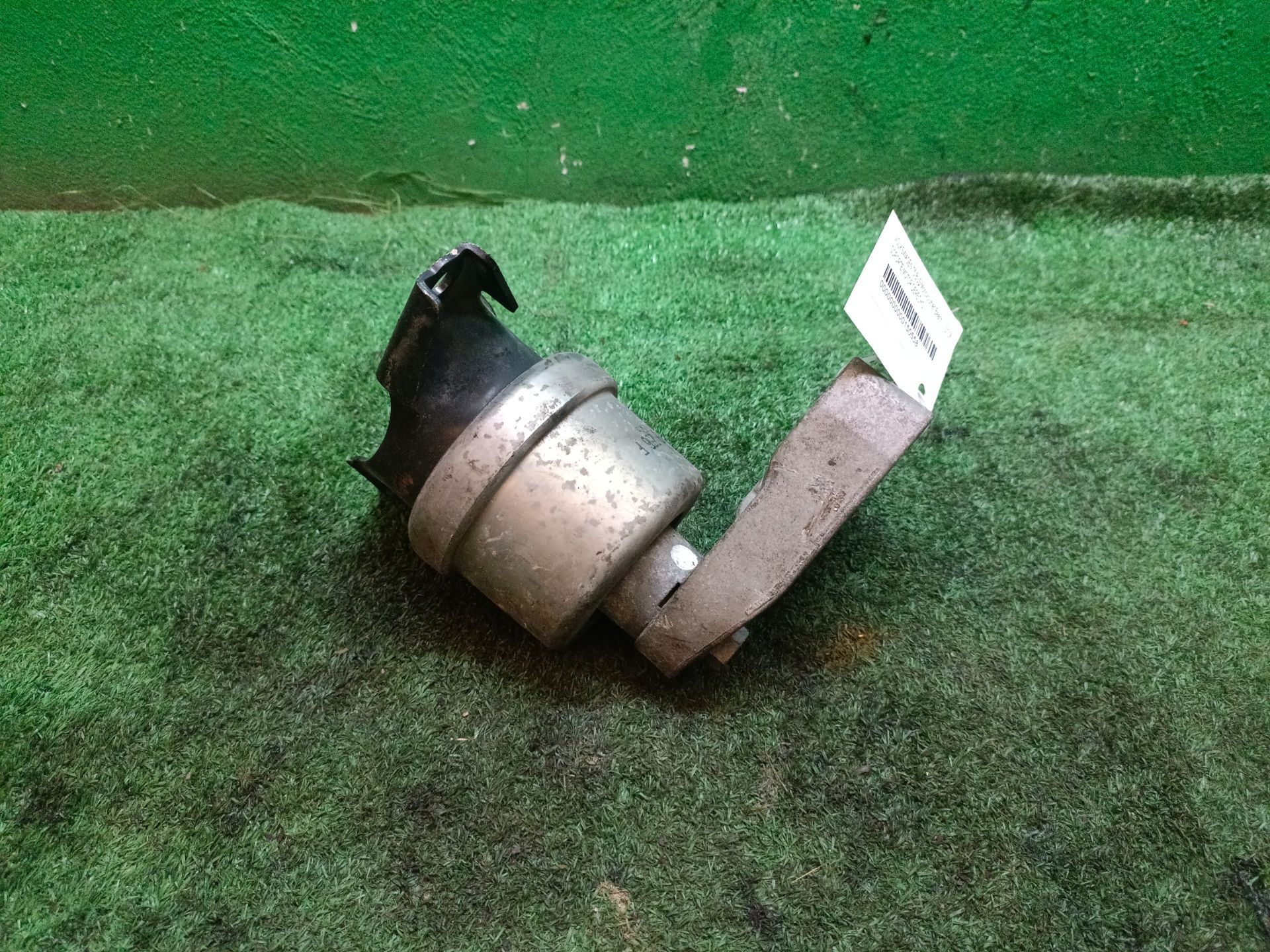 SOPORTE MOTOR DERECHO