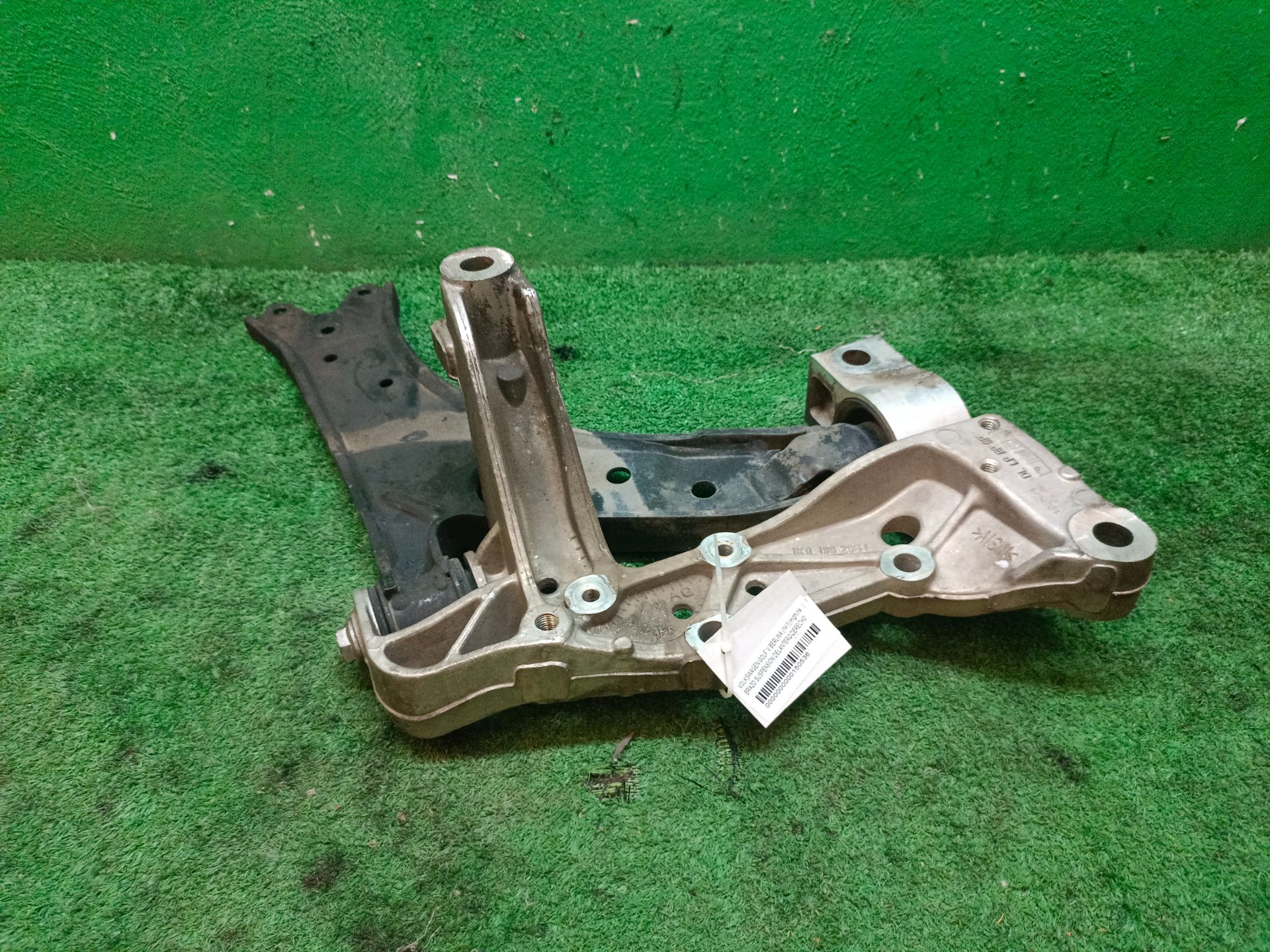 BRAZO SUSPENSION DELANTERO DERECHO