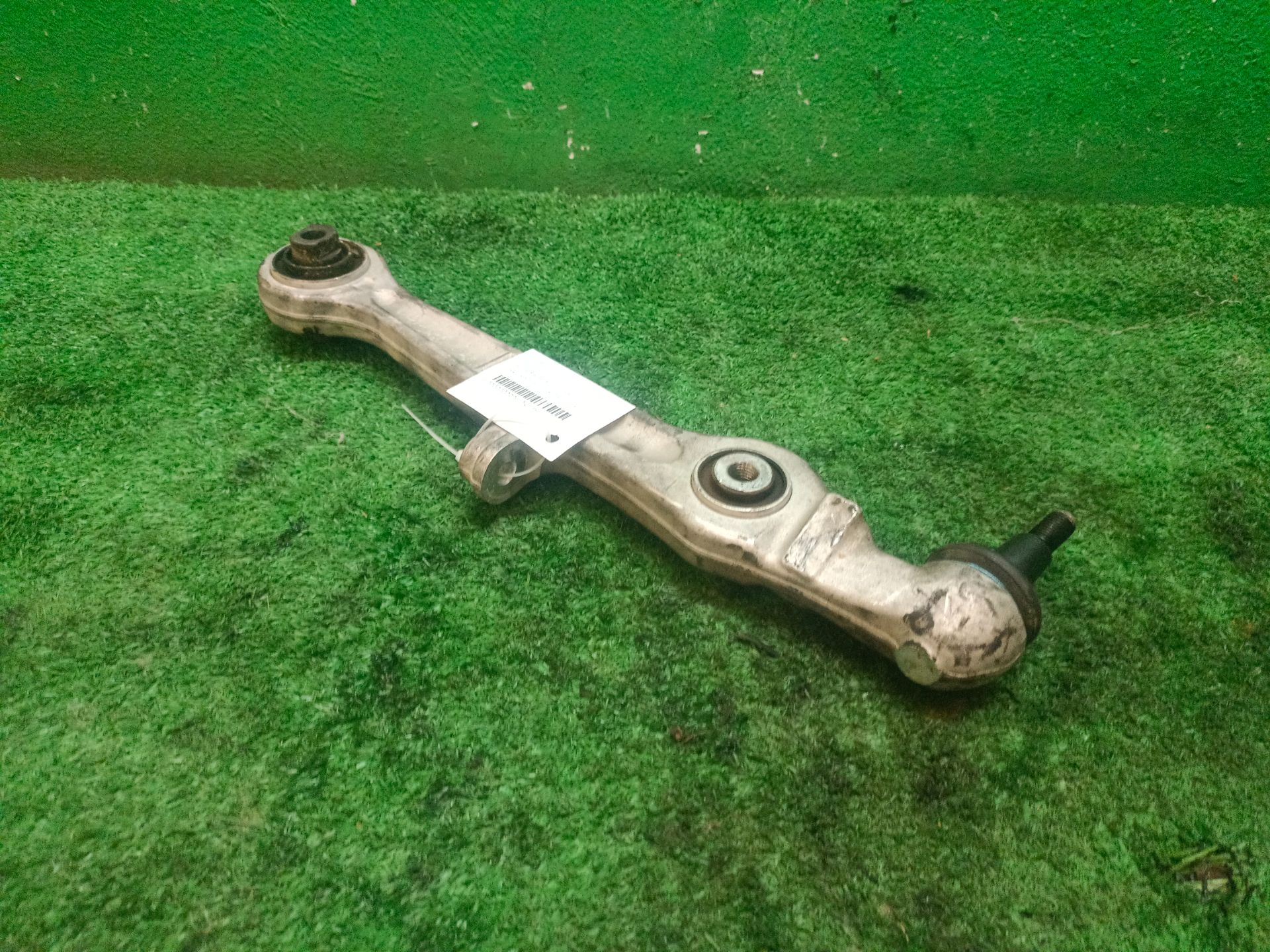 BRAZO SUSPENSION DELANTERO IZQUIERDO