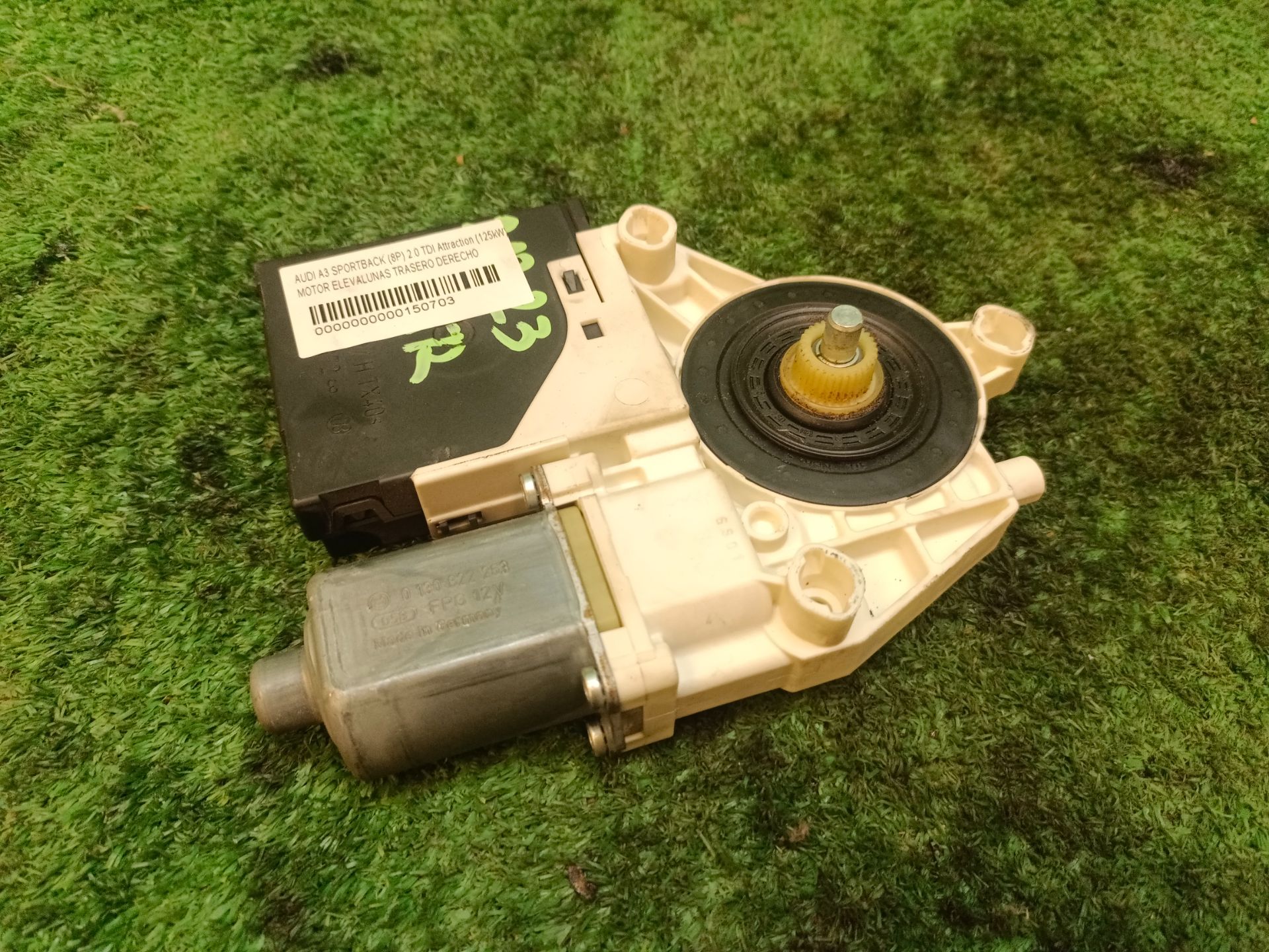 MOTOR ELEVALUNAS TRASERO DERECHO