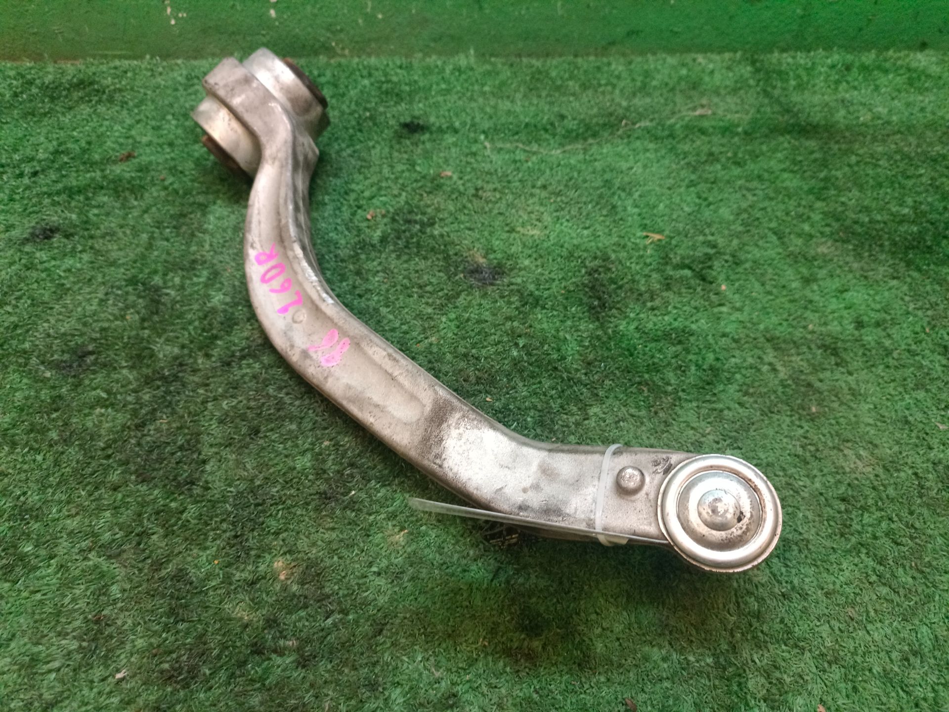 BRAZO SUSPENSION DELANTERO DERECHO