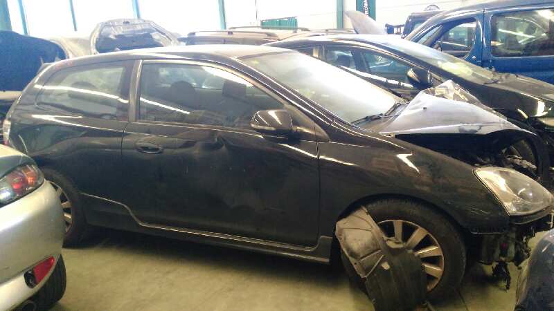 SIN DEFINIR BANDEJA TRASERA HONDA CIVIC BERLINA 3 PUERTAS 2004 4703 devimagesvext/08283e45-1ba6-4c70-9a92-5b0ff35685bb/migcrv/imagenes/000/000/060/000000060802.jpeg