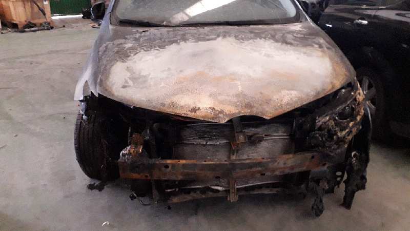 SIN DEFINIR BANDEJA TRASERA TOYOTA AURIS 2015 5863 devimagesvext/08283e45-1ba6-4c70-9a92-5b0ff35685bb/migcrv/imagenes/000/000/107/000000107510.jpeg