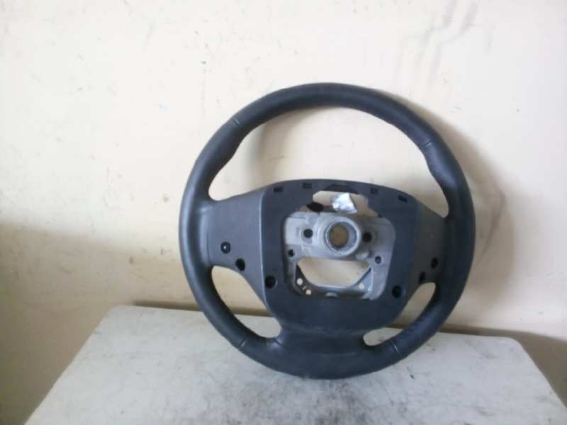 C8140TRY VOLANTE HYUNDAI I20 2016 7222 devimagesvext/08283e45-1ba6-4c70-9a92-5b0ff35685bb/migcrv/imagenes/000/000/112/000000112282.jpeg