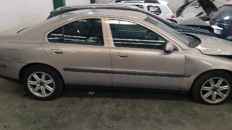 0445110078 INYECTOR VOLVO S60 BERLINA 2002 14309 devimagesvext/08283e45-1ba6-4c70-9a92-5b0ff35685bb/migcrv/imagenes/000/000/153/000000153694.jpeg