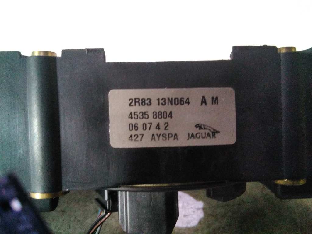 2R8313N064 MANDO MULTIFUNCION JAGUAR S-TYPE 2006 3609 devimagesvext/08283e45-1ba6-4c70-9a92-5b0ff35685bb/migcrv/imagenes/000/000/170/000000170490.jpeg