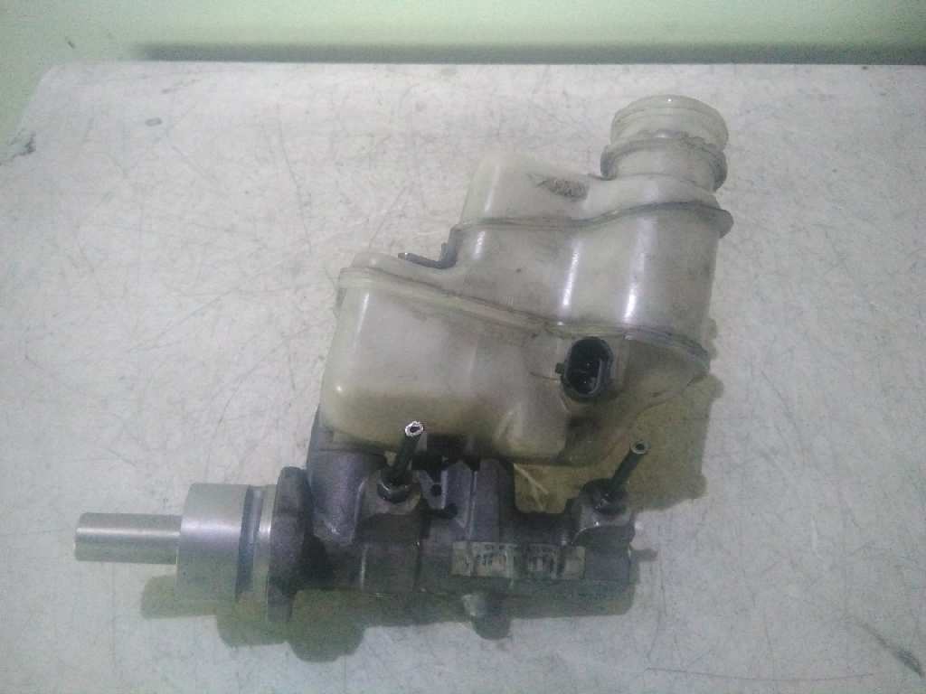 0204024731 BOMBA FRENO LANCIA YPSILON 2007 3504 devimagesvext/08283e45-1ba6-4c70-9a92-5b0ff35685bb/migcrv/imagenes/000/000/171/000000171406.jpeg
