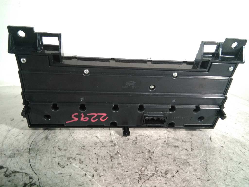 DPLA18A802CF MANDO CLIMATIZADOR LAND ROVER RANGE ROVER SPORT 2014 6824 devimagesvext/08283e45-1ba6-4c70-9a92-5b0ff35685bb/migcrv/imagenes/000/000/209/000000209468.jpeg