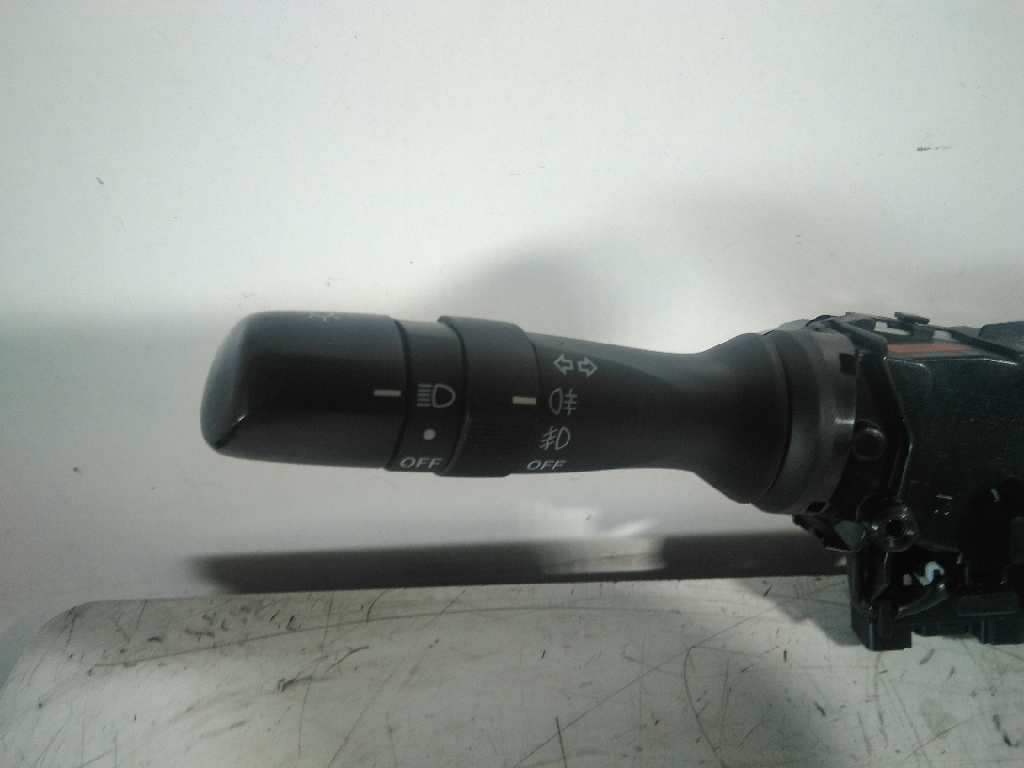 17F001 MANDO MULTIFUNCION TOYOTA YARIS 2007 5082 devimagesvext/08283e45-1ba6-4c70-9a92-5b0ff35685bb/migcrv/imagenes/000/000/219/000000219911.jpeg