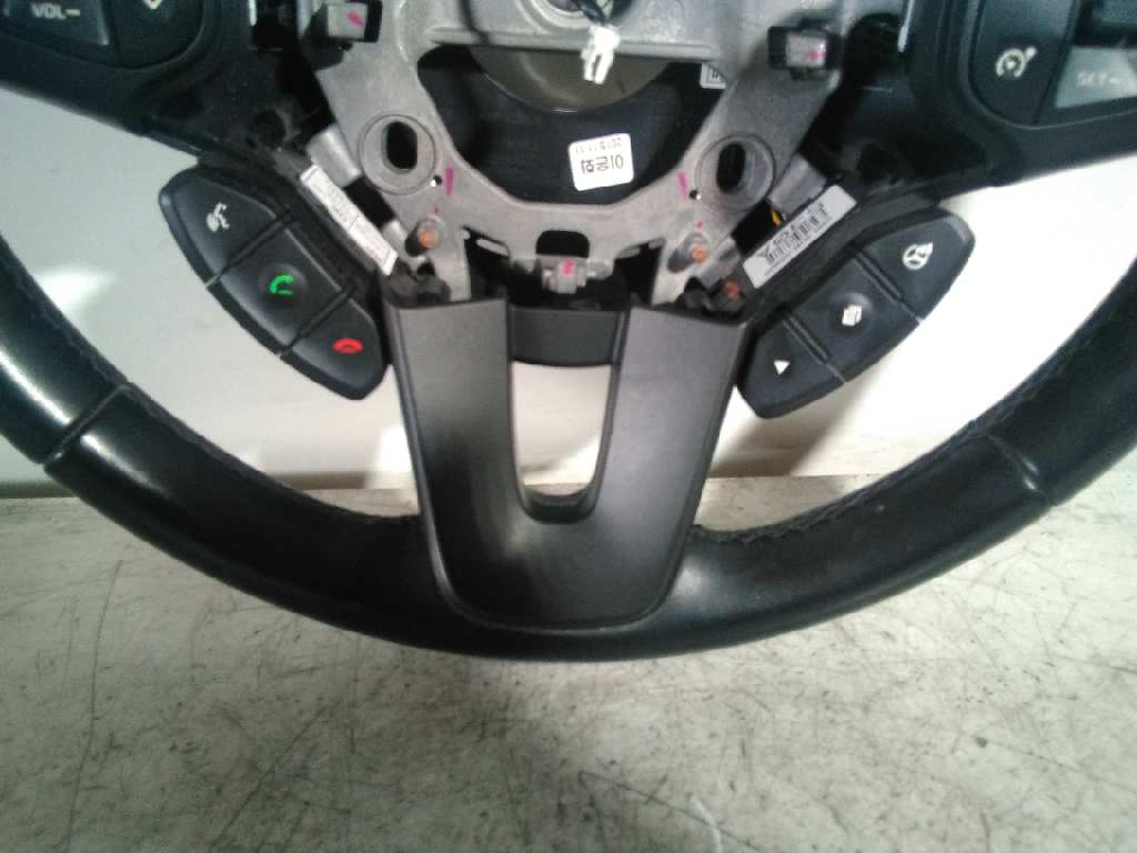 151111190911 VOLANTE KIA CARENS 2016 6974 devimagesvext/08283e45-1ba6-4c70-9a92-5b0ff35685bb/migcrv/imagenes/000/000/224/000000224415.jpeg