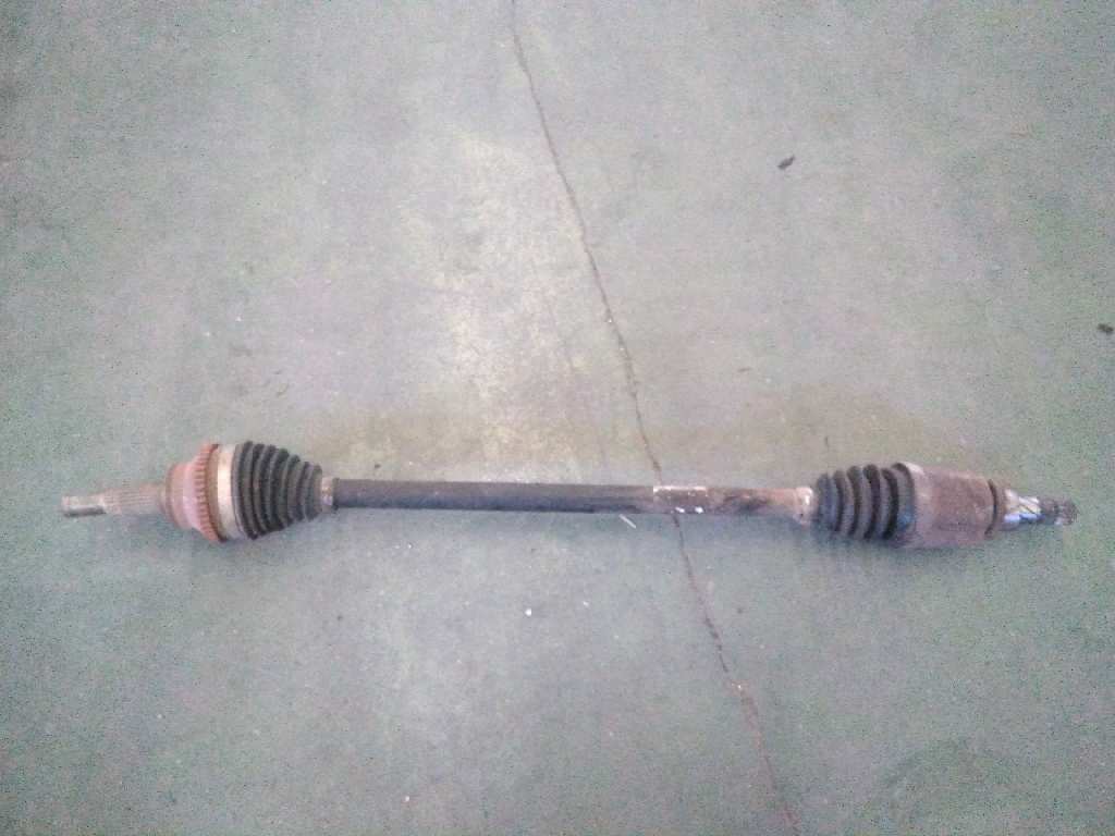 SIN DEFINIR TRANSMISION TRASERA DERECHA FORD FOCUS BERLINA 2002 27155 devimagesvext/08283e45-1ba6-4c70-9a92-5b0ff35685bb/migcrv/imagenes/000/000/244/000000244728.jpeg