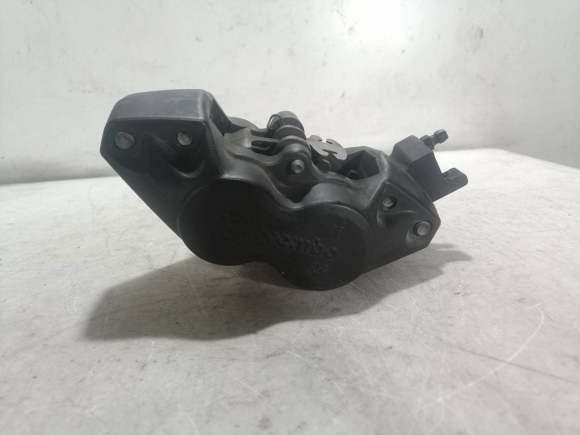 SIN DEFINIR PINZA DE FRENO DELANTERA DERECHA BMW K 1200 SRGT 2009 15862 devimagesvext/08283e45-1ba6-4c70-9a92-5b0ff35685bb/migcrv/imagenes/000/000/275/000000275044.jpeg