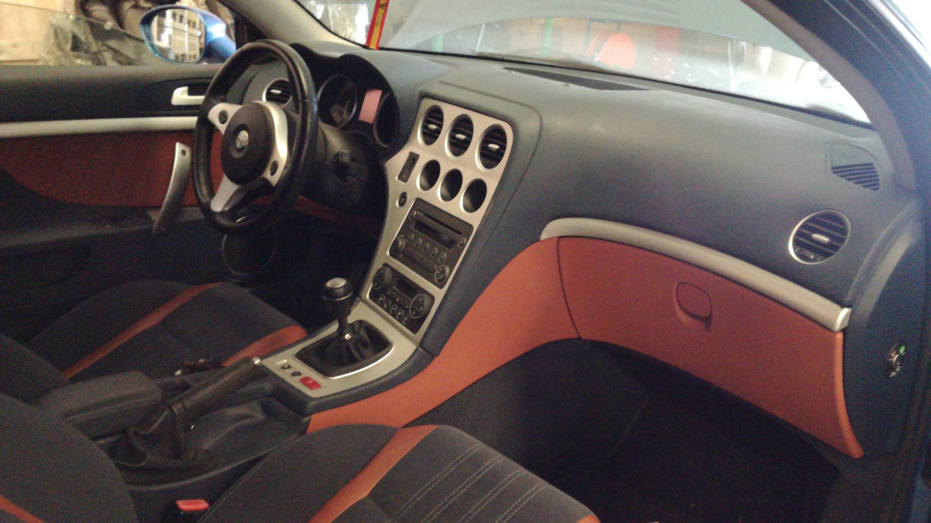 R17 LLANTA ALFA ROMEO BRERA 2008 7779 devimagesvext/08283e45-1ba6-4c70-9a92-5b0ff35685bb/migcrv/imagenes/000/000/296/000000296380.jpeg