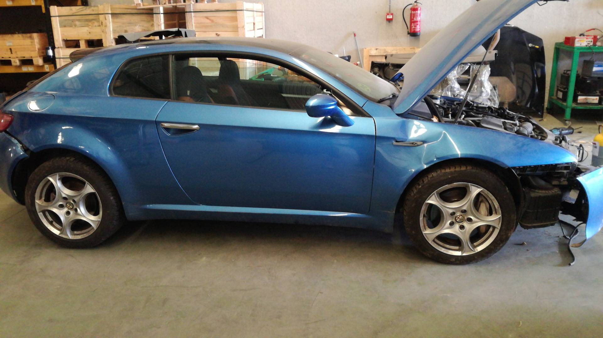 R17 LLANTA ALFA ROMEO BRERA 2008 7779 devimagesvext/08283e45-1ba6-4c70-9a92-5b0ff35685bb/migcrv/imagenes/000/000/296/000000296384.jpeg