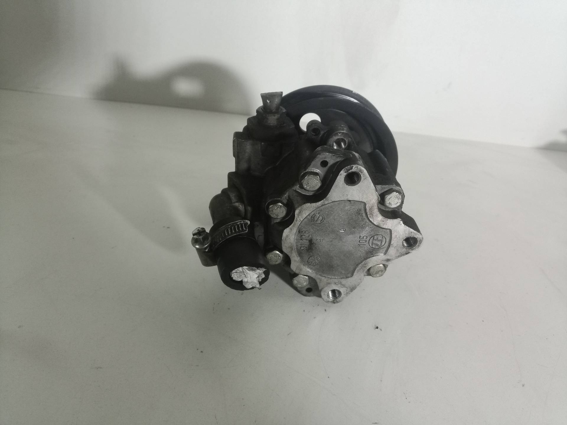 4R833A674AB BOMBA DIRECCION JAGUAR S-TYPE 2004 27594 devimagesvext/08283e45-1ba6-4c70-9a92-5b0ff35685bb/migcrv/imagenes/000/000/315/000000315160.jpeg