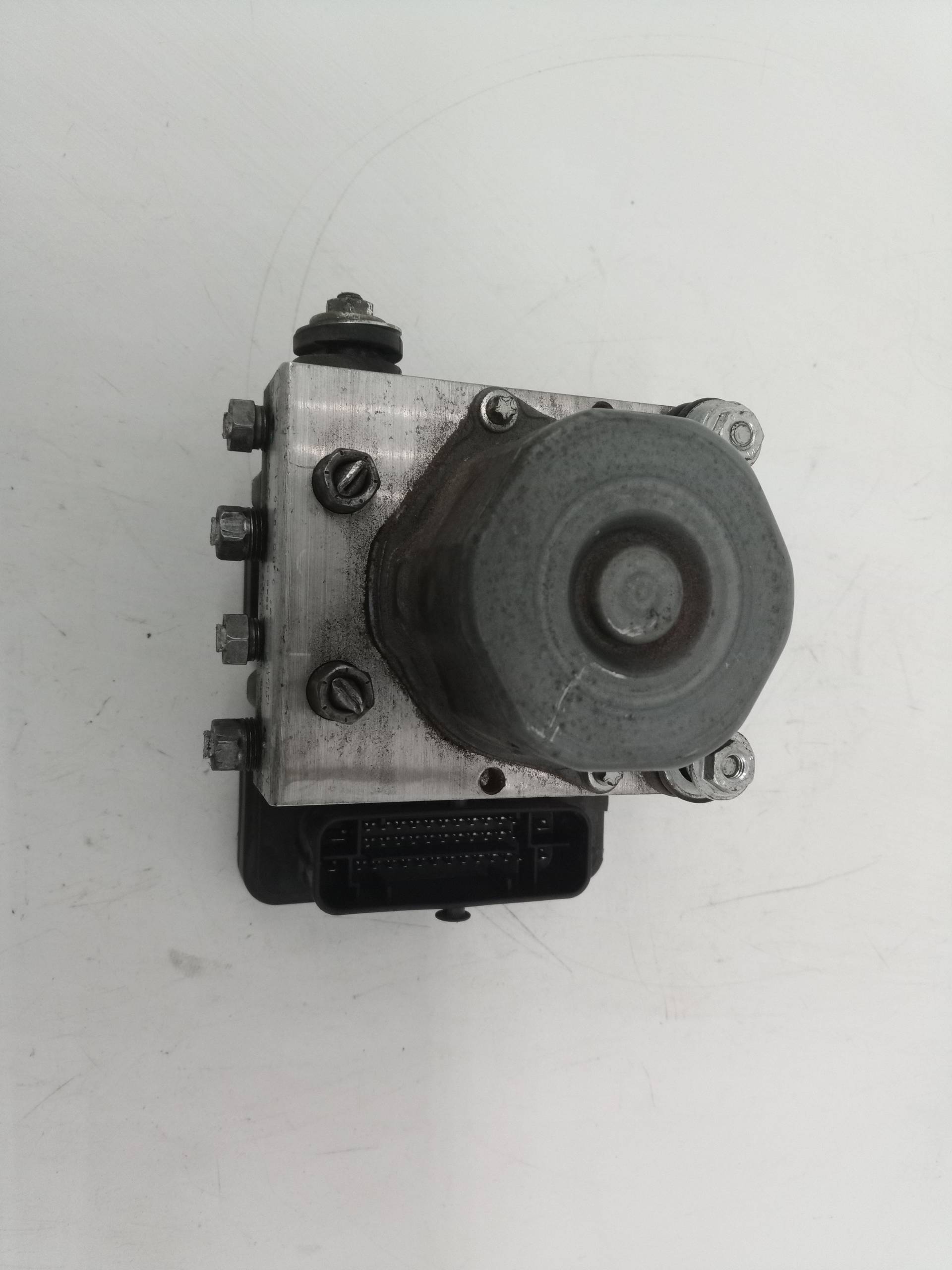 476608845RA ABS DACIA DUSTER I 2015 15312 devimagesvext/08283e45-1ba6-4c70-9a92-5b0ff35685bb/migcrv/imagenes/000/000/332/000000332063.jpeg