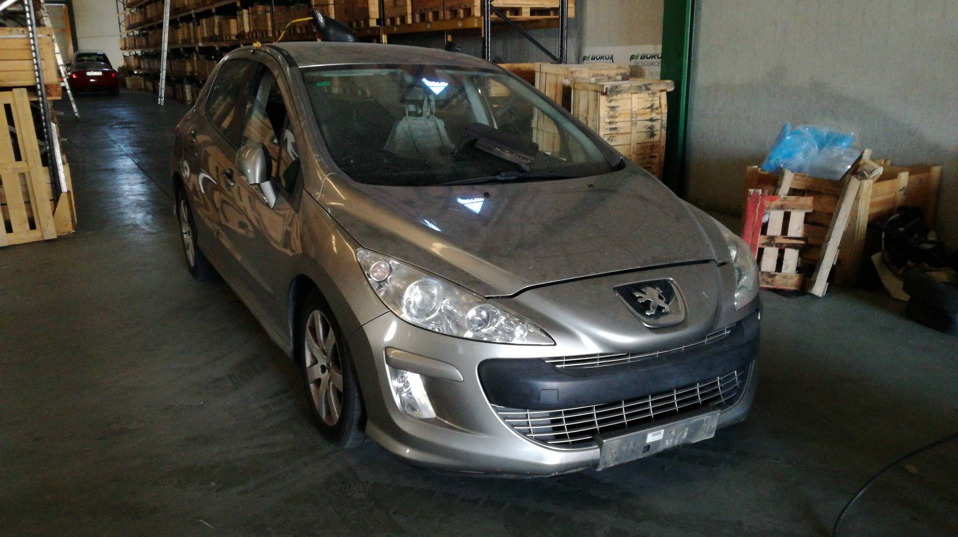 SIN DEFINIR BANDEJA TRASERA PEUGEOT 308 2010 26318 devimagesvext/08283e45-1ba6-4c70-9a92-5b0ff35685bb/migcrv/imagenes/000/000/335/000000335259.jpeg