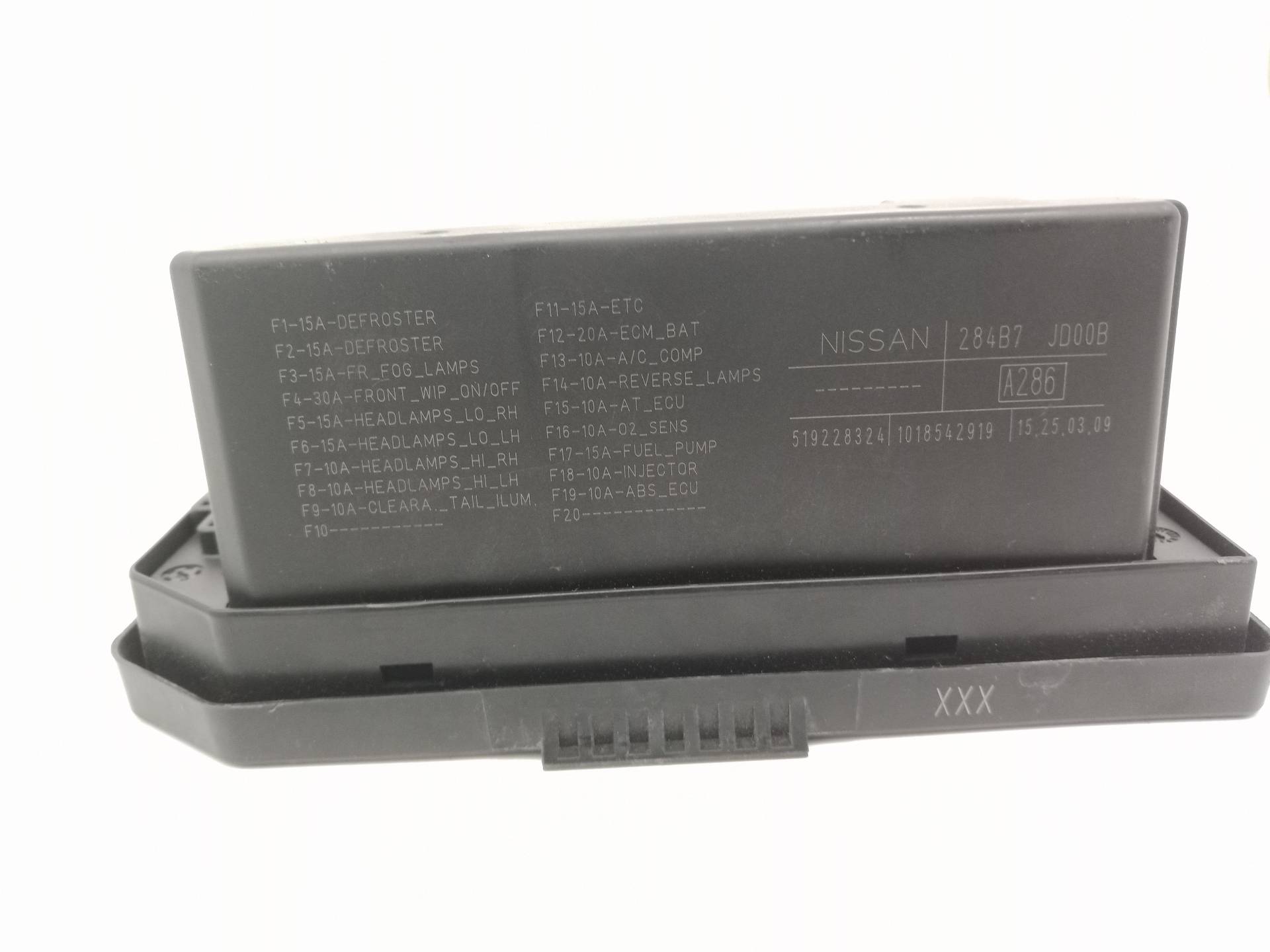 284B7JD00B CAJA RELES FUSIBLES NISSAN QASHQAI 2009 18560 devimagesvext/08283e45-1ba6-4c70-9a92-5b0ff35685bb/migcrv/imagenes/000/000/336/000000336971.jpeg