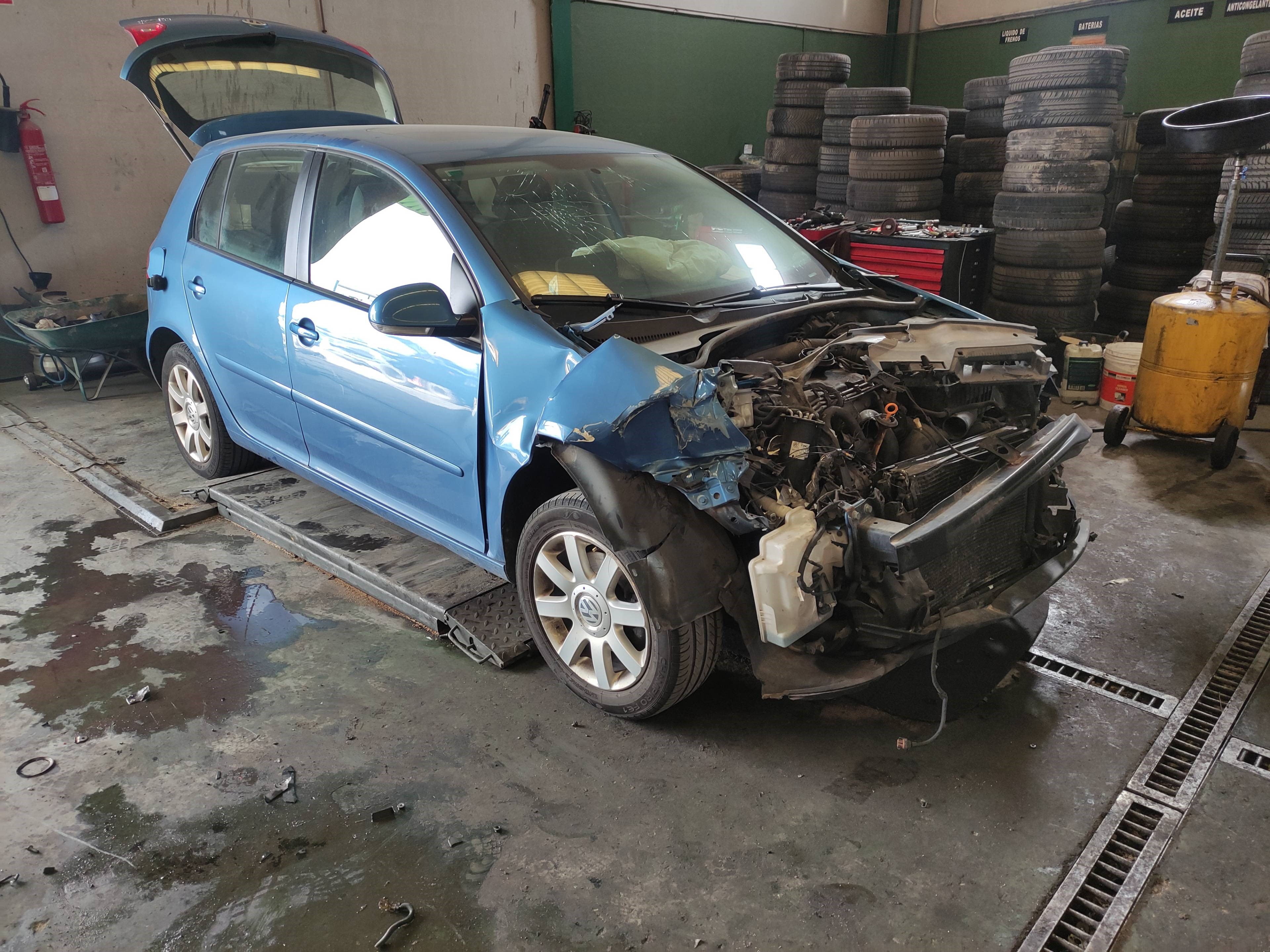 0390241744 MOTOR LIMPIA DELANTERO VOLKSWAGEN GOLF V 2005 17754 devimagesvext/08283e45-1ba6-4c70-9a92-5b0ff35685bb/migcrv/imagenes/000/000/342/000000342717.jpeg