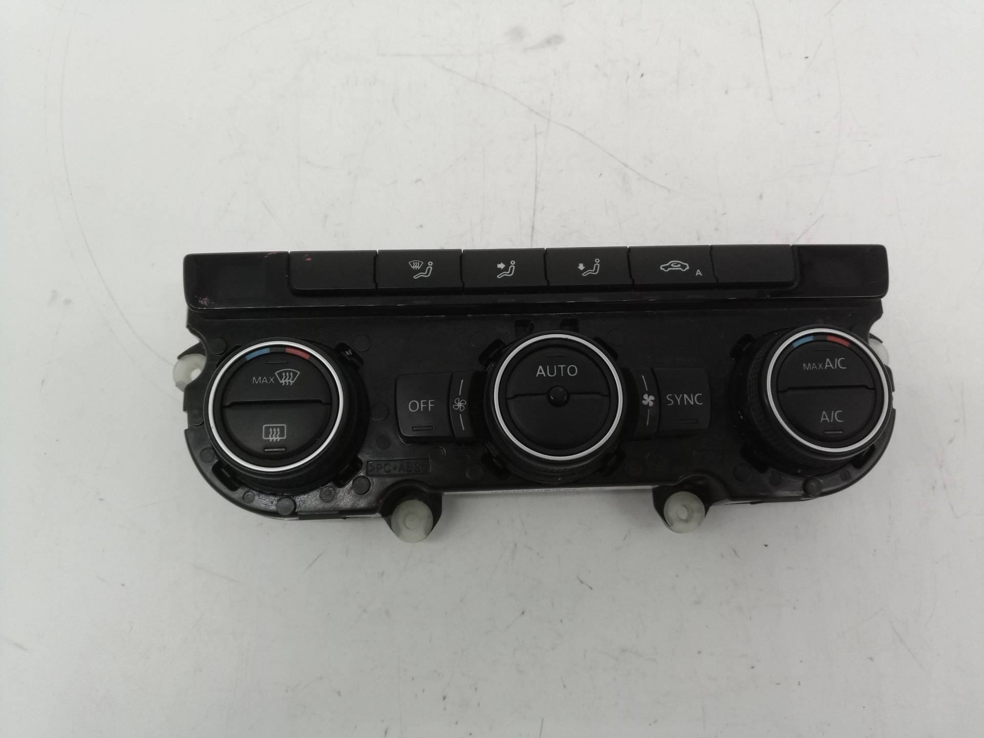 1K8907044CD MANDO CLIMATIZADOR VOLKSWAGEN CADDY 2017 25050 devimagesvext/08283e45-1ba6-4c70-9a92-5b0ff35685bb/migcrv/imagenes/000/000/344/000000344791.jpeg