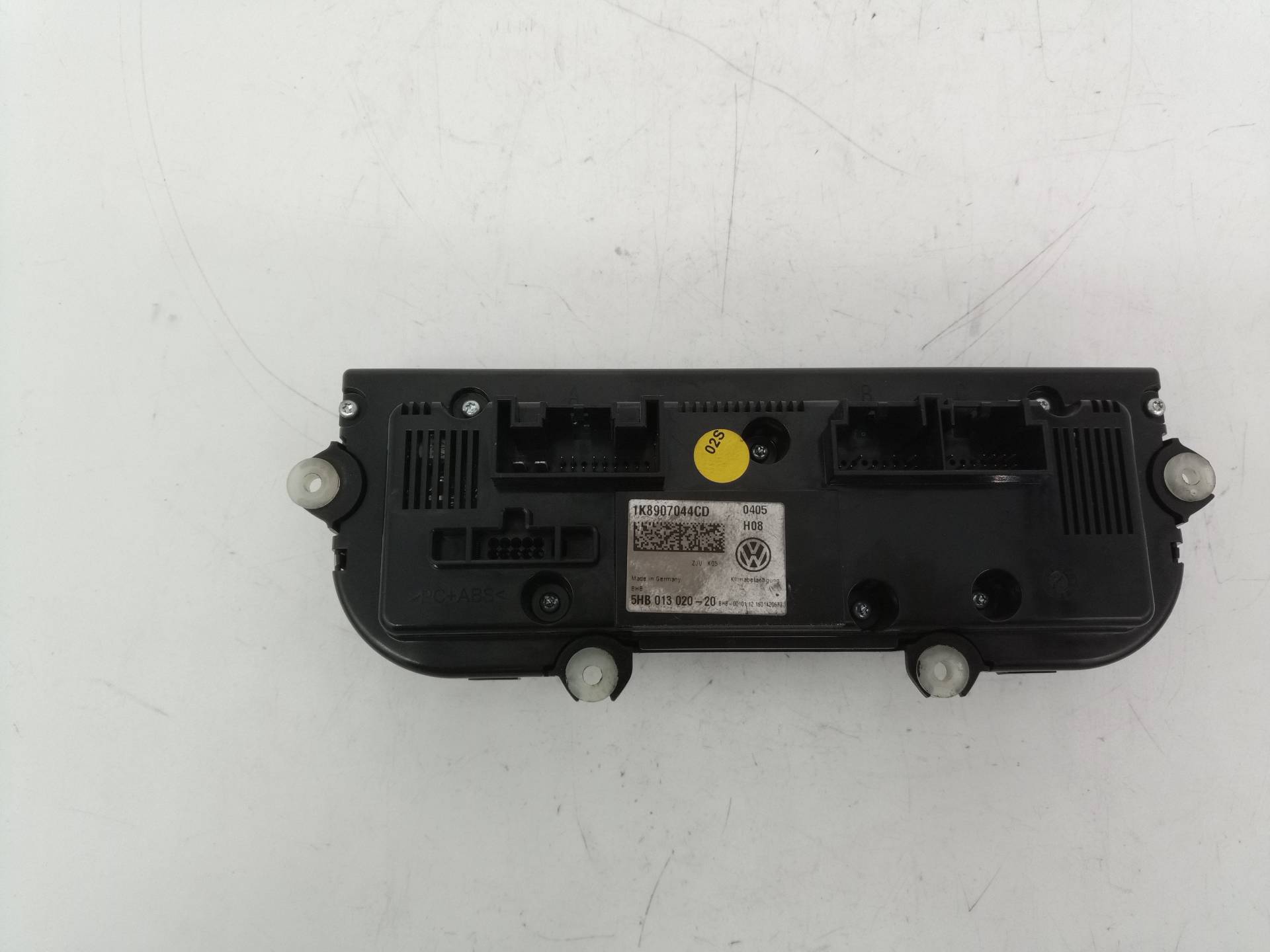 1K8907044CD MANDO CLIMATIZADOR VOLKSWAGEN CADDY 2017 25050 devimagesvext/08283e45-1ba6-4c70-9a92-5b0ff35685bb/migcrv/imagenes/000/000/344/000000344793.jpeg