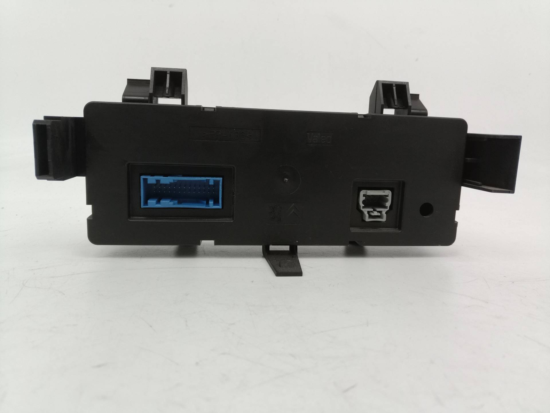 96530443XT MANDO CLIMATIZADOR PEUGEOT 1007 2006 24954 devimagesvext/08283e45-1ba6-4c70-9a92-5b0ff35685bb/migcrv/imagenes/000/000/344/000000344861.jpeg
