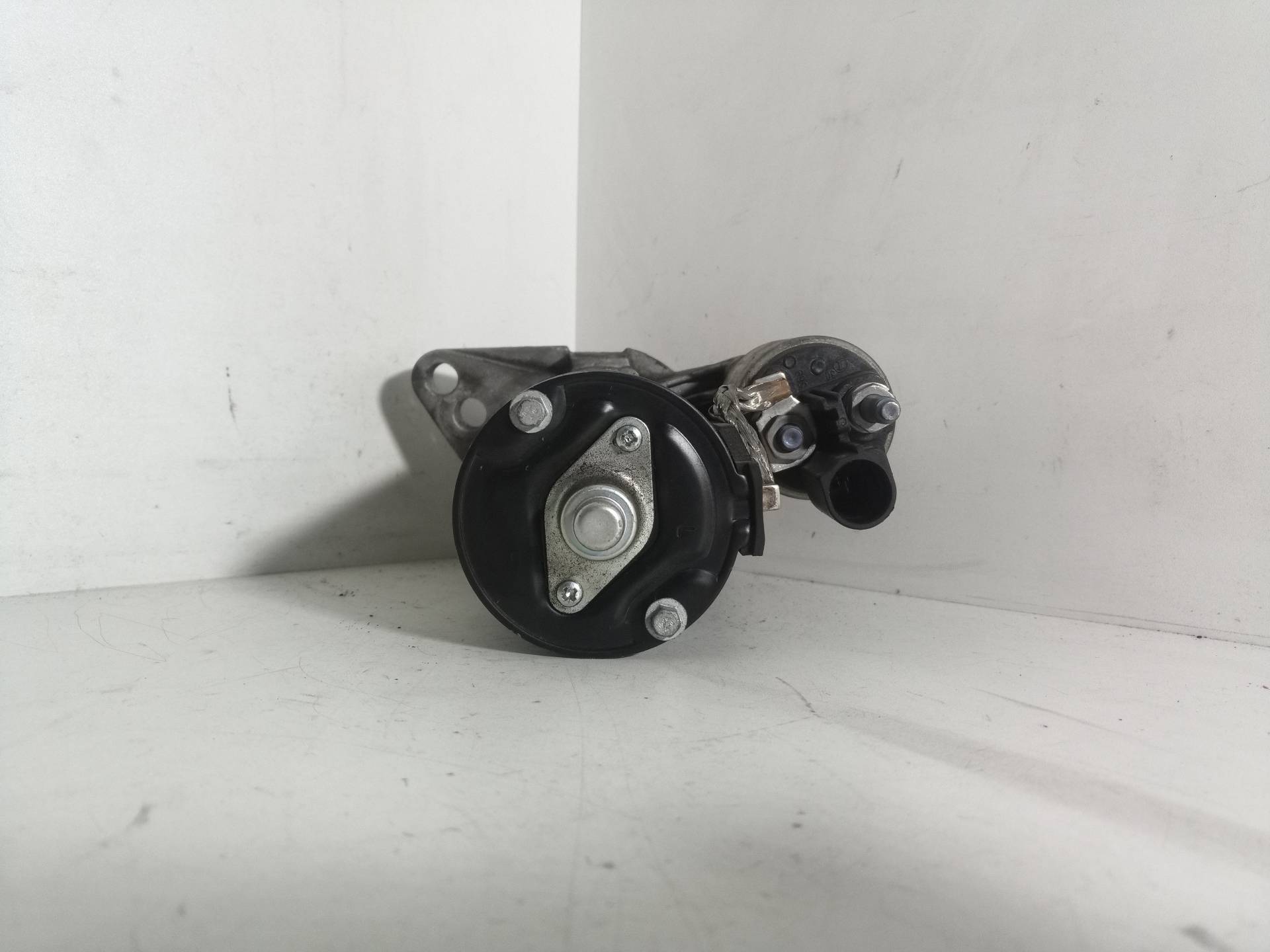 0986025070 MOTOR ARRANQUE VOLKSWAGEN CADDY 2017 20570 devimagesvext/08283e45-1ba6-4c70-9a92-5b0ff35685bb/migcrv/imagenes/000/000/348/000000348070.jpeg