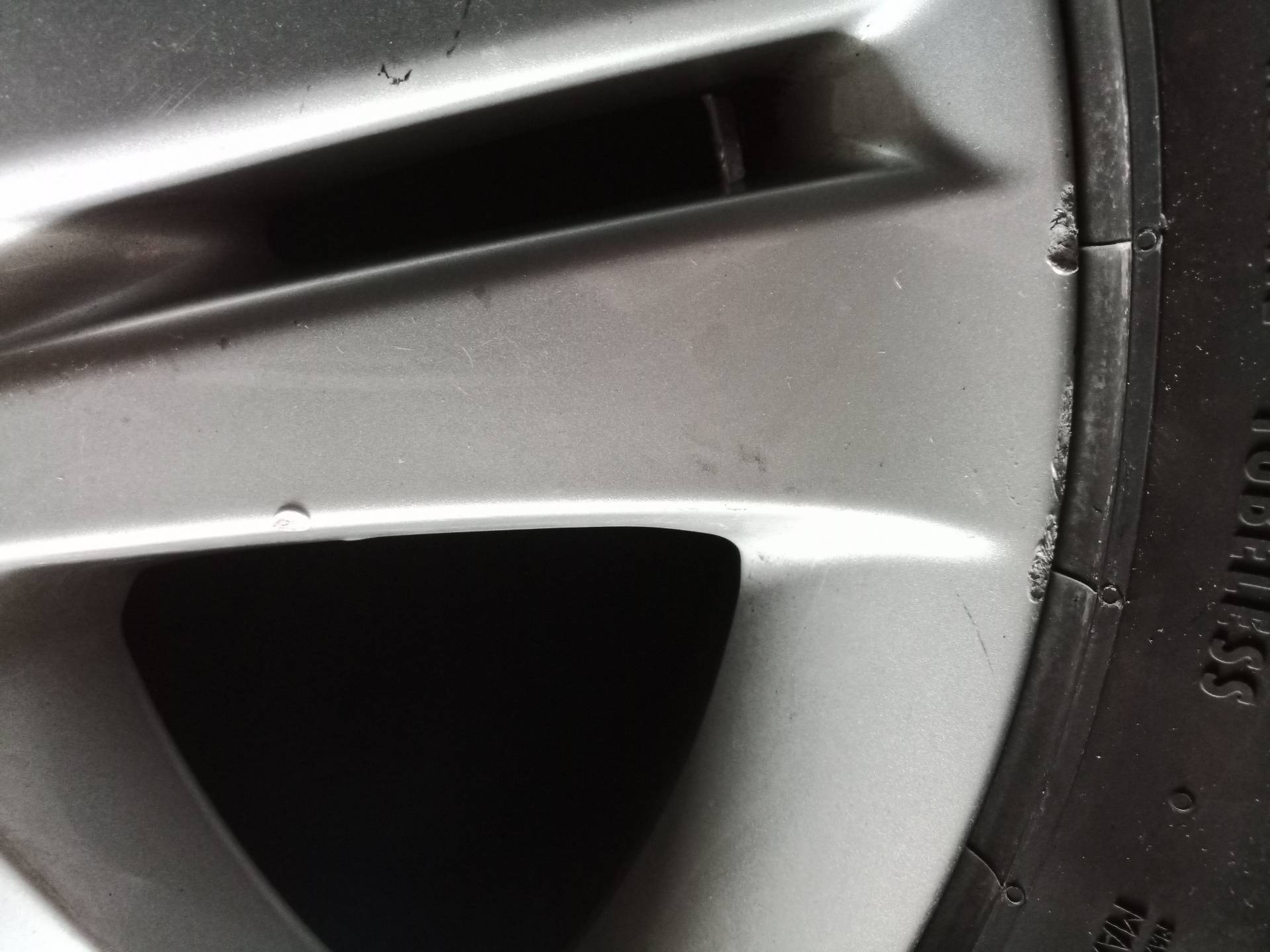 R18  MERCEDES-BENZ R 2009 30463 devimagesvext/08283e45-1ba6-4c70-9a92-5b0ff35685bb/migcrv/imagenes/000/000/348/000000348562.jpeg