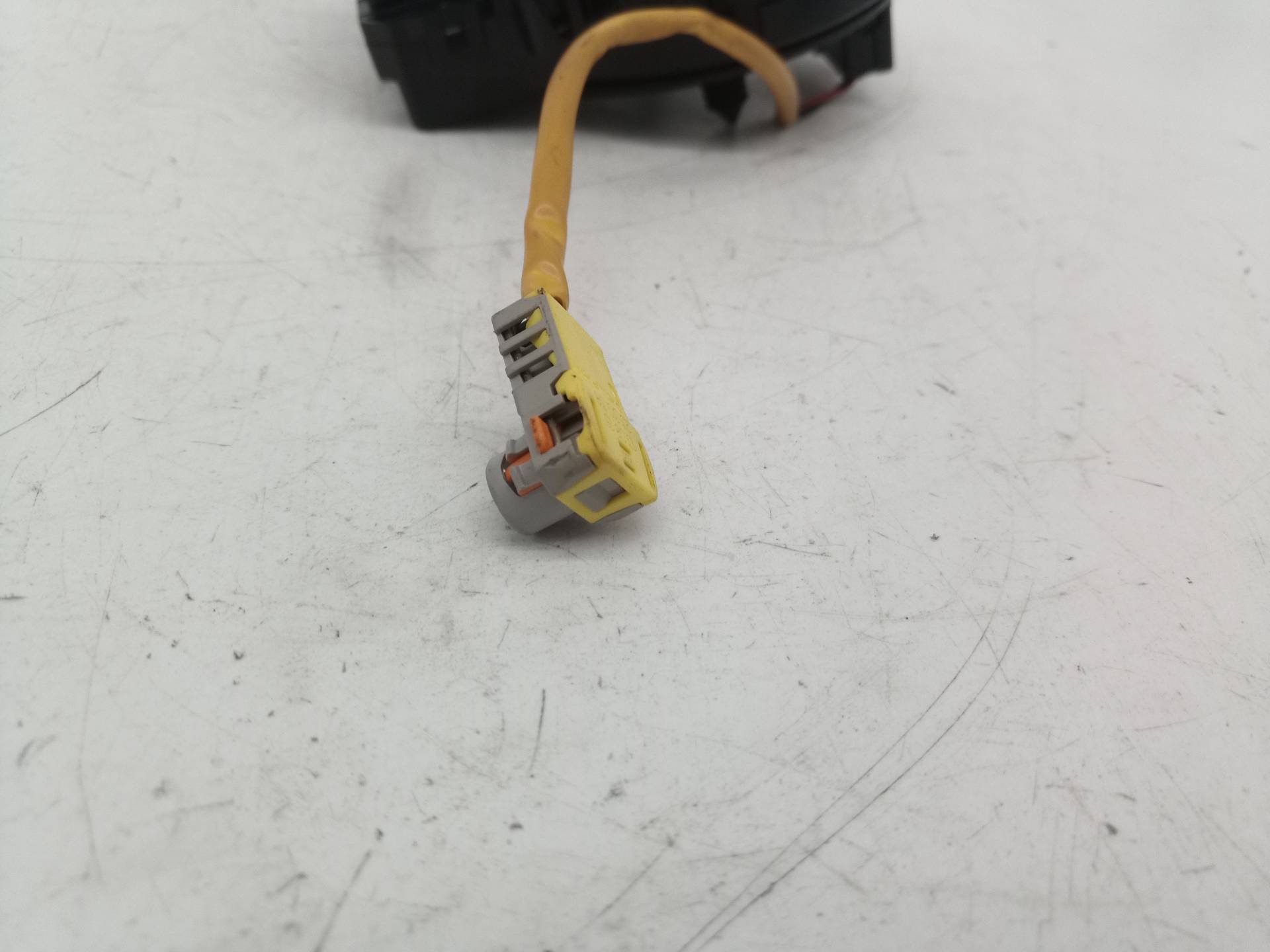 934801Y000 ANILLO AIRBAG HYUNDAI TUCSON 2015 19016 devimagesvext/08283e45-1ba6-4c70-9a92-5b0ff35685bb/migcrv/imagenes/000/000/354/000000354708.jpeg