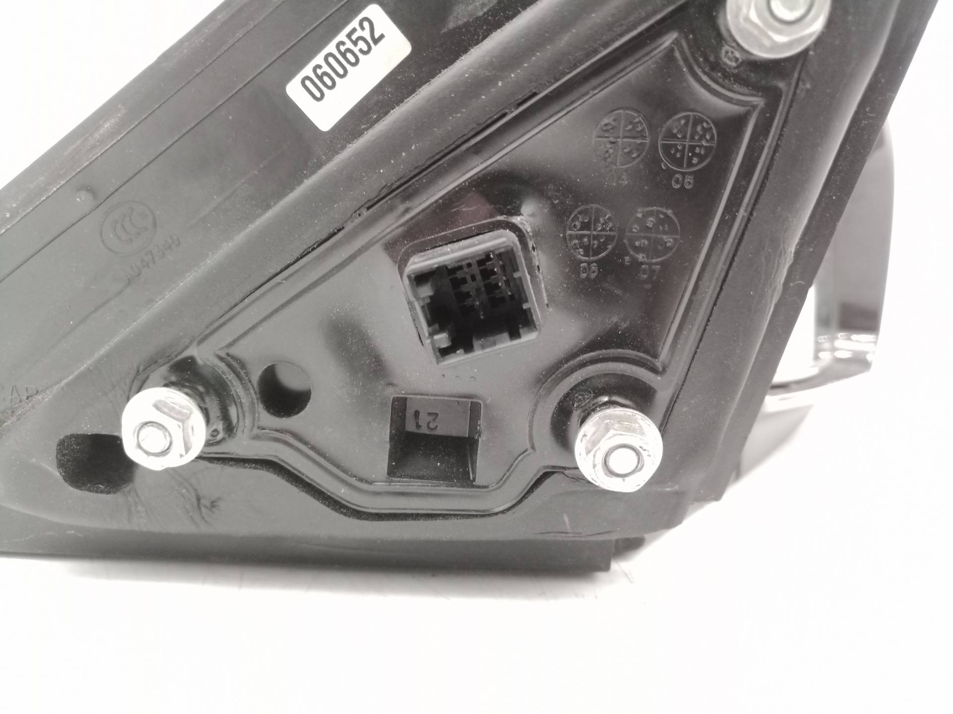 5 PINES RETROVISOR DERECHO HYUNDAI SONATA 2009 28719 devimagesvext/08283e45-1ba6-4c70-9a92-5b0ff35685bb/migcrv/imagenes/000/000/357/000000357582.jpeg