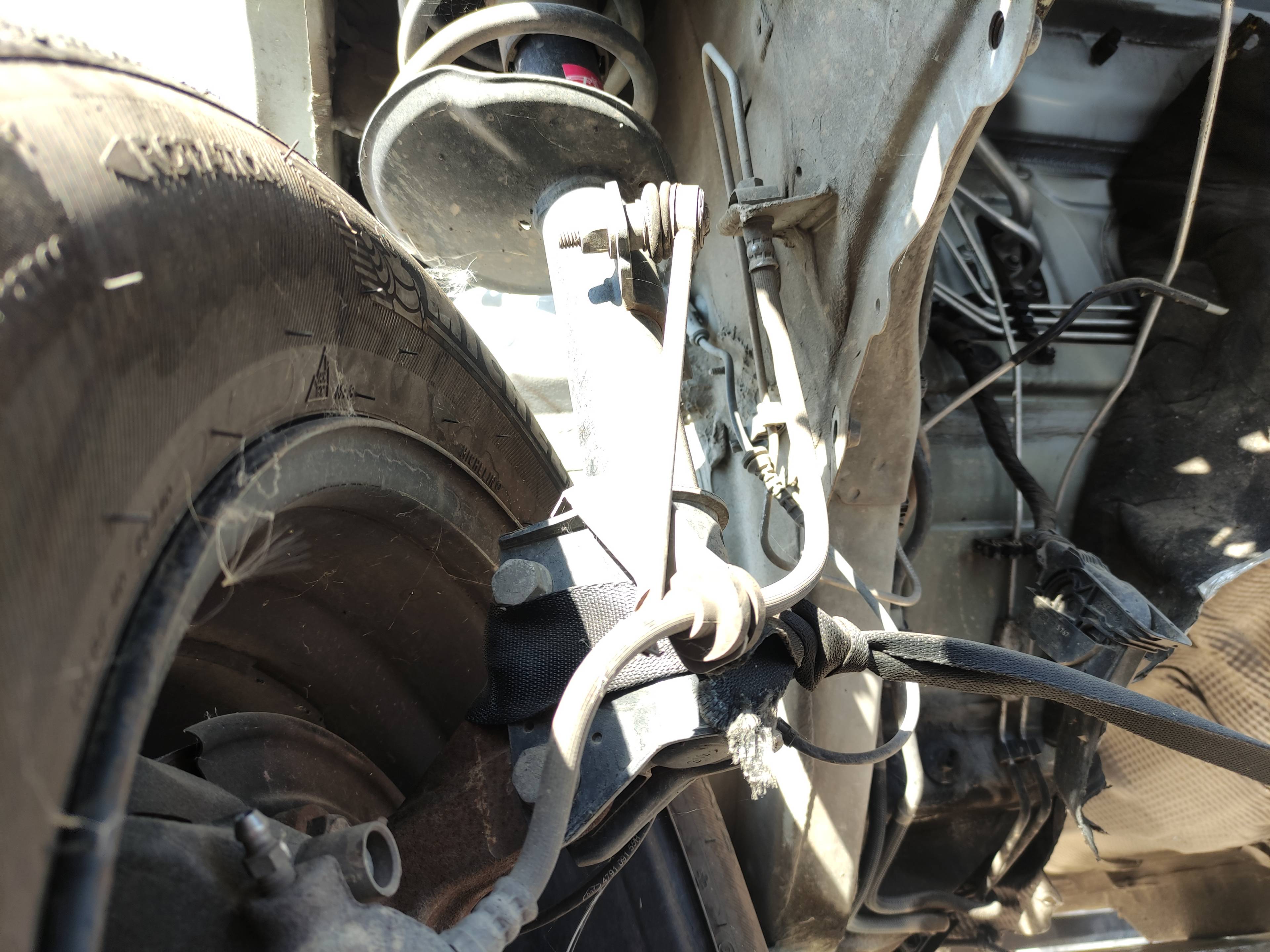 SIN DEFINIR AMORTIGUADOR DELANTERO DERECHO DACIA DUSTER I 2015 15046 devimagesvext/08283e45-1ba6-4c70-9a92-5b0ff35685bb/migcrv/imagenes/000/000/368/000000368056.jpeg