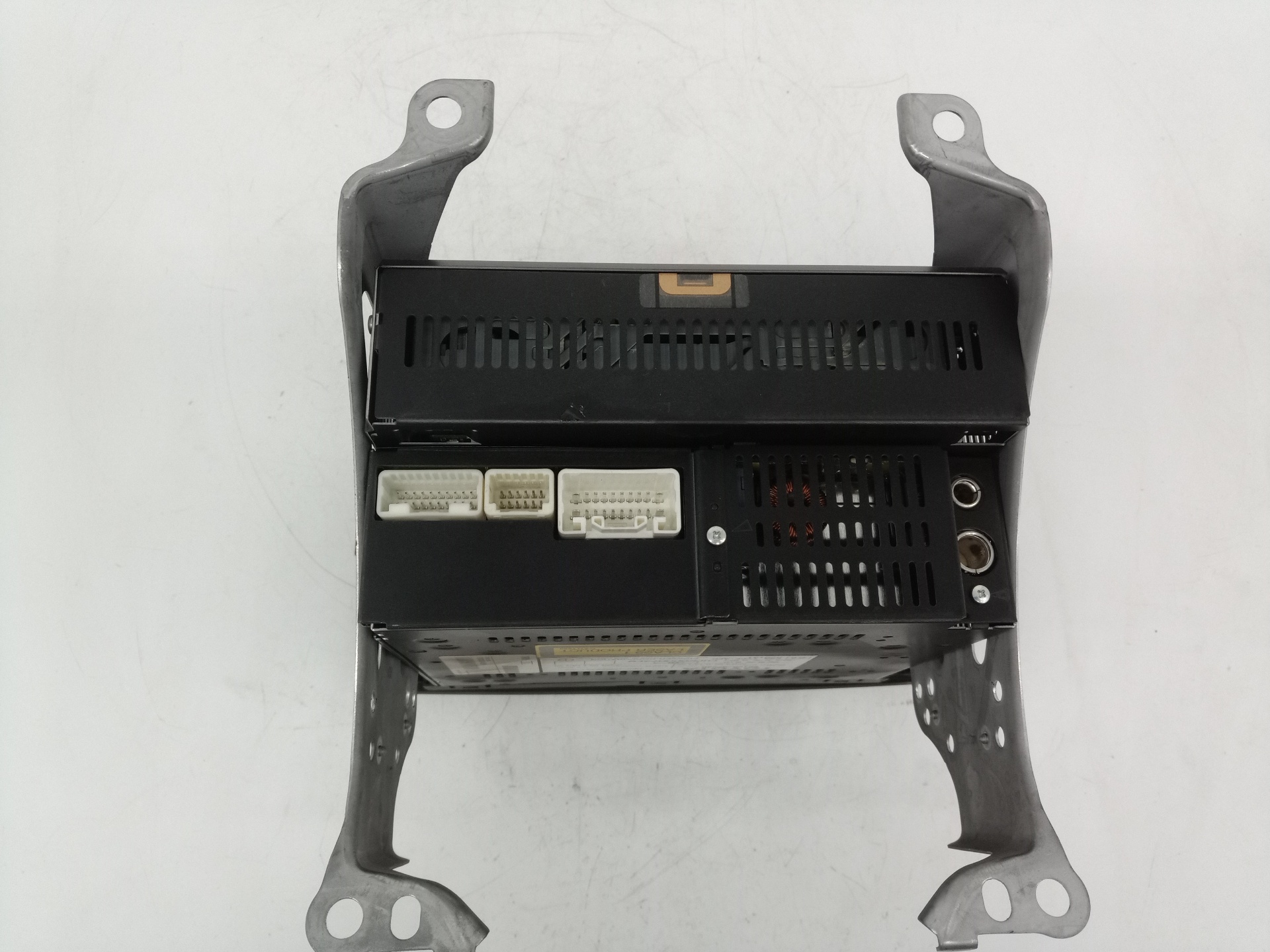 8612047240 SISTEMA AUDIO RADIO CD TOYOTA PRIUS 2006 23003 devimagesvext/08283e45-1ba6-4c70-9a92-5b0ff35685bb/migcrv/imagenes/000/000/378/000000378788.jpeg