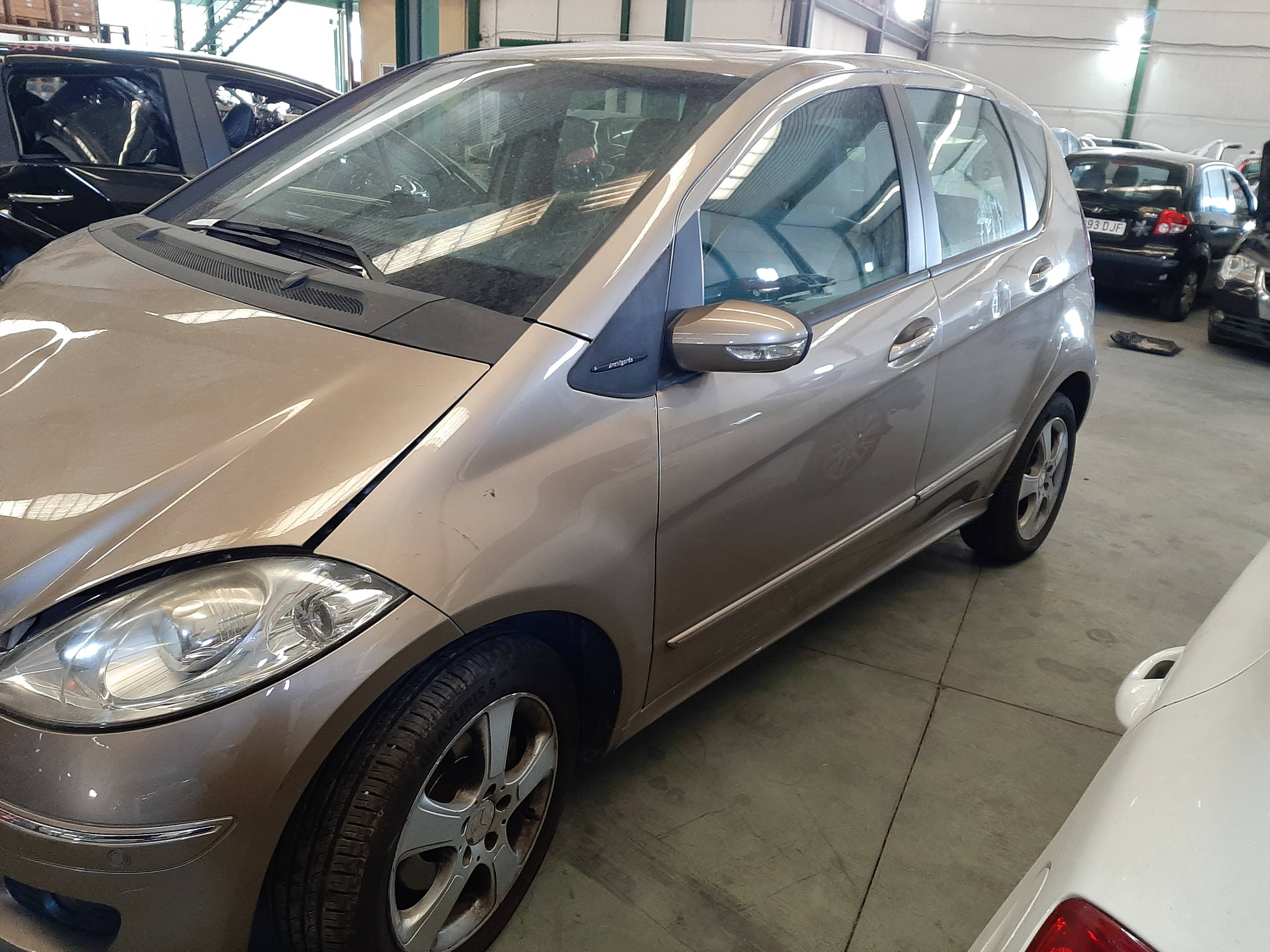SIN DEFINIR PILOTO TRASERO IZQUIERDO MERCEDES-BENZ A 2007 31812 devimagesvext/08283e45-1ba6-4c70-9a92-5b0ff35685bb/migcrv/imagenes/000/000/380/000000380474.jpeg