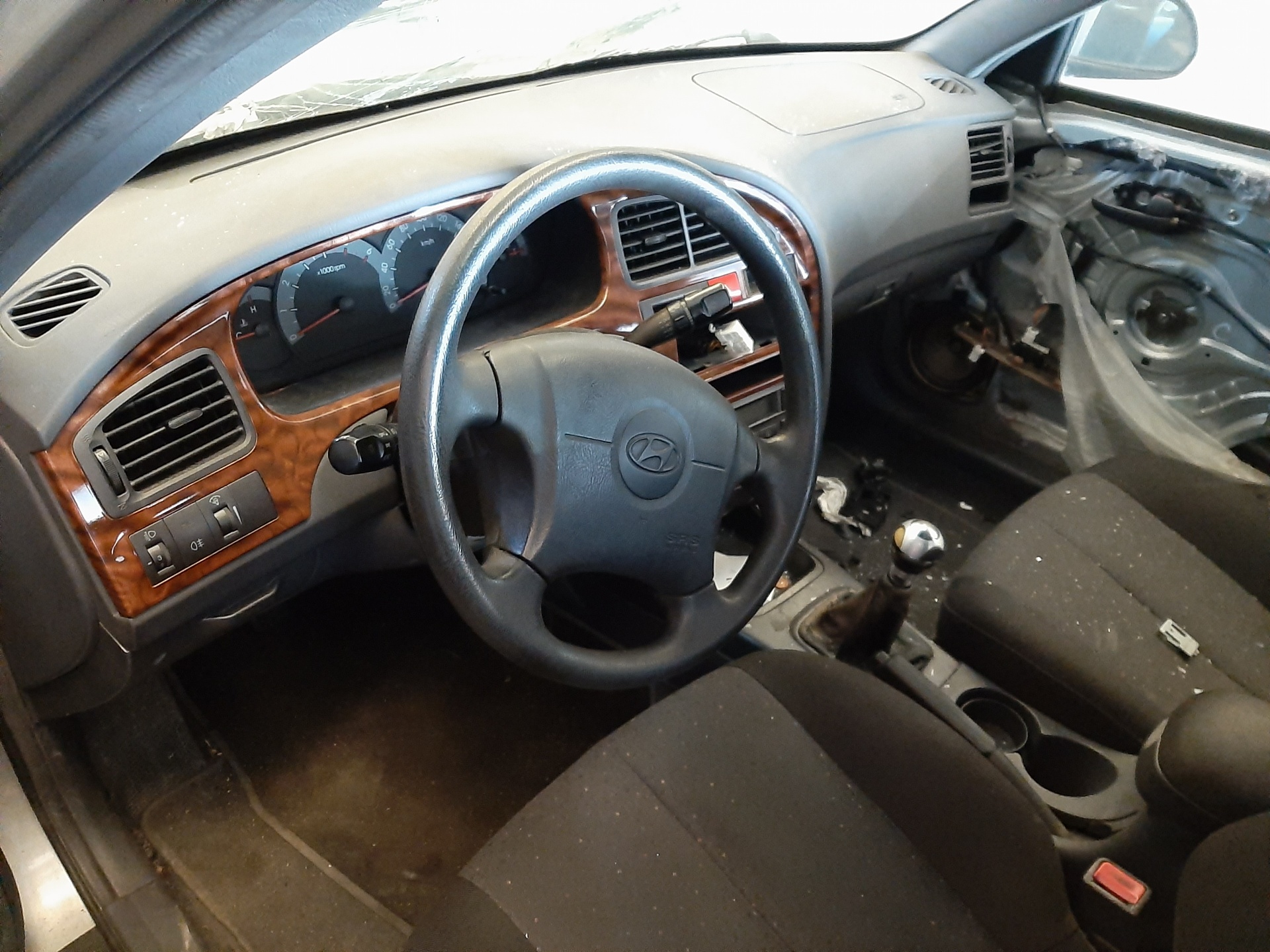 940132D241 CUADRO INSTRUMENTOS HYUNDAI ELANTRA 2002 21689 devimagesvext/08283e45-1ba6-4c70-9a92-5b0ff35685bb/migcrv/imagenes/000/000/392/000000392836.jpeg