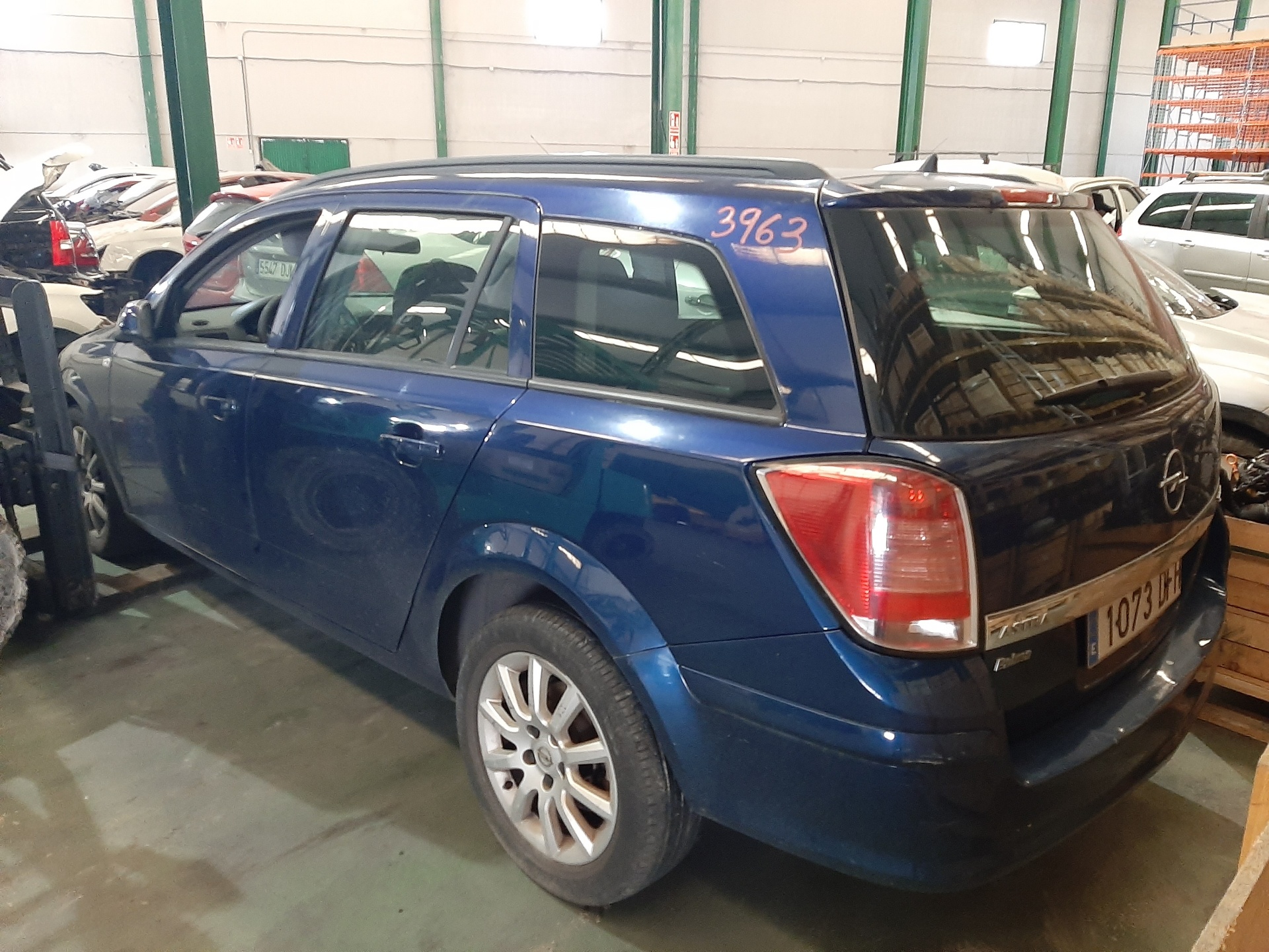 SIN DEFINIR BANDEJA TRASERA OPEL ASTRA H CARAVAN 2005 26322 devimagesvext/08283e45-1ba6-4c70-9a92-5b0ff35685bb/migcrv/imagenes/000/000/398/000000398966.jpeg
