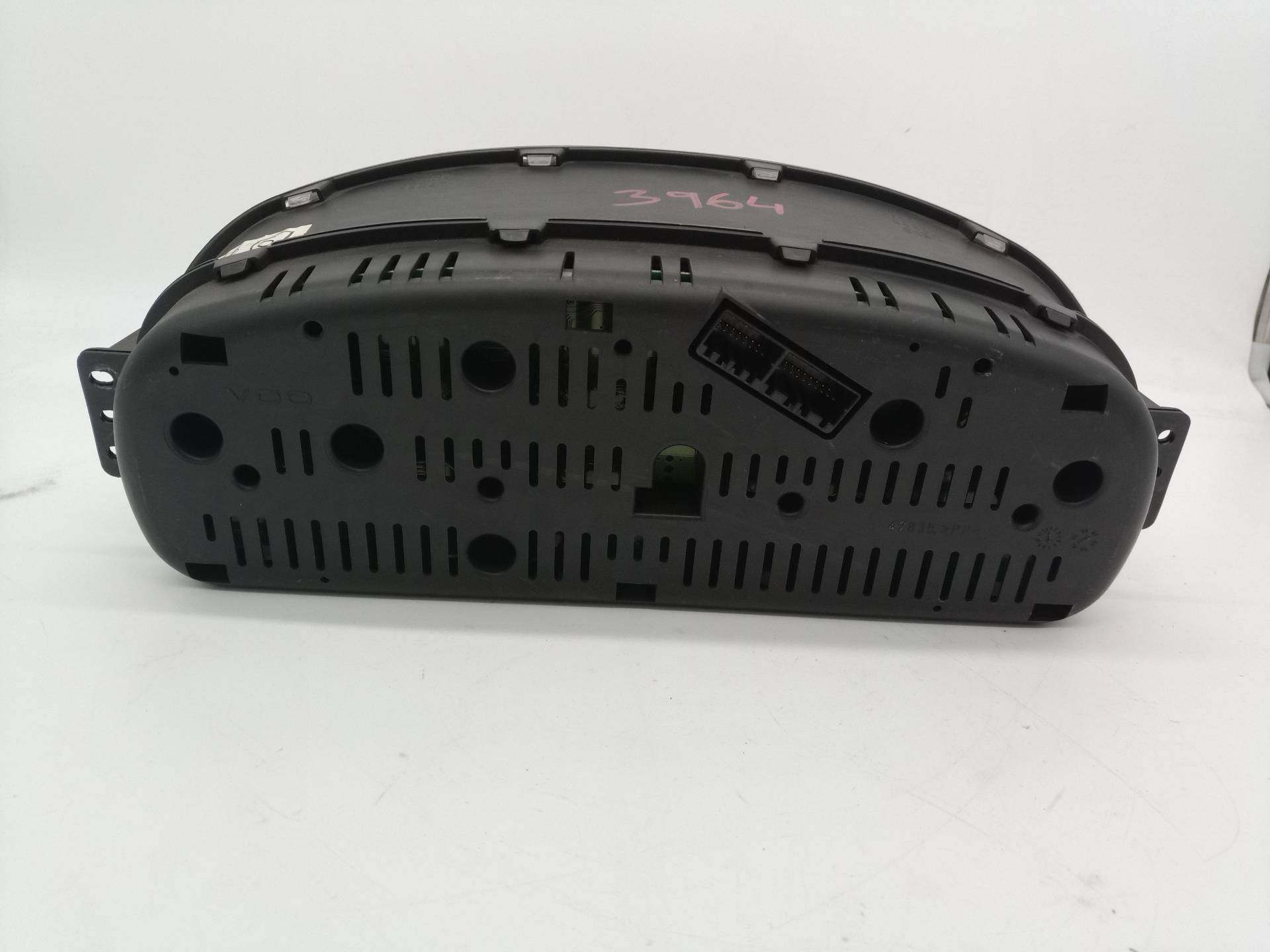 940132D241 CUADRO INSTRUMENTOS HYUNDAI ELANTRA 2002 21689 devimagesvext/08283e45-1ba6-4c70-9a92-5b0ff35685bb/migcrv/imagenes/000/000/403/000000403380.jpeg