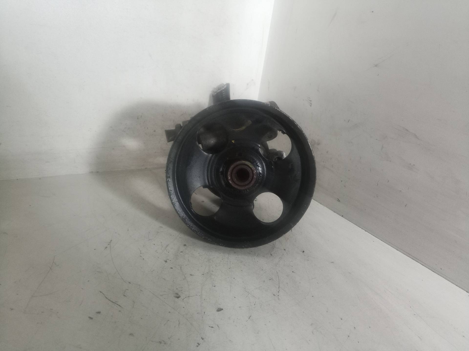 8200054528 BOMBA DIRECCION RENAULT LAGUNA 2013 27773 devimagesvext/08283e45-1ba6-4c70-9a92-5b0ff35685bb/migcrv/imagenes/000/000/406/000000406804.jpeg