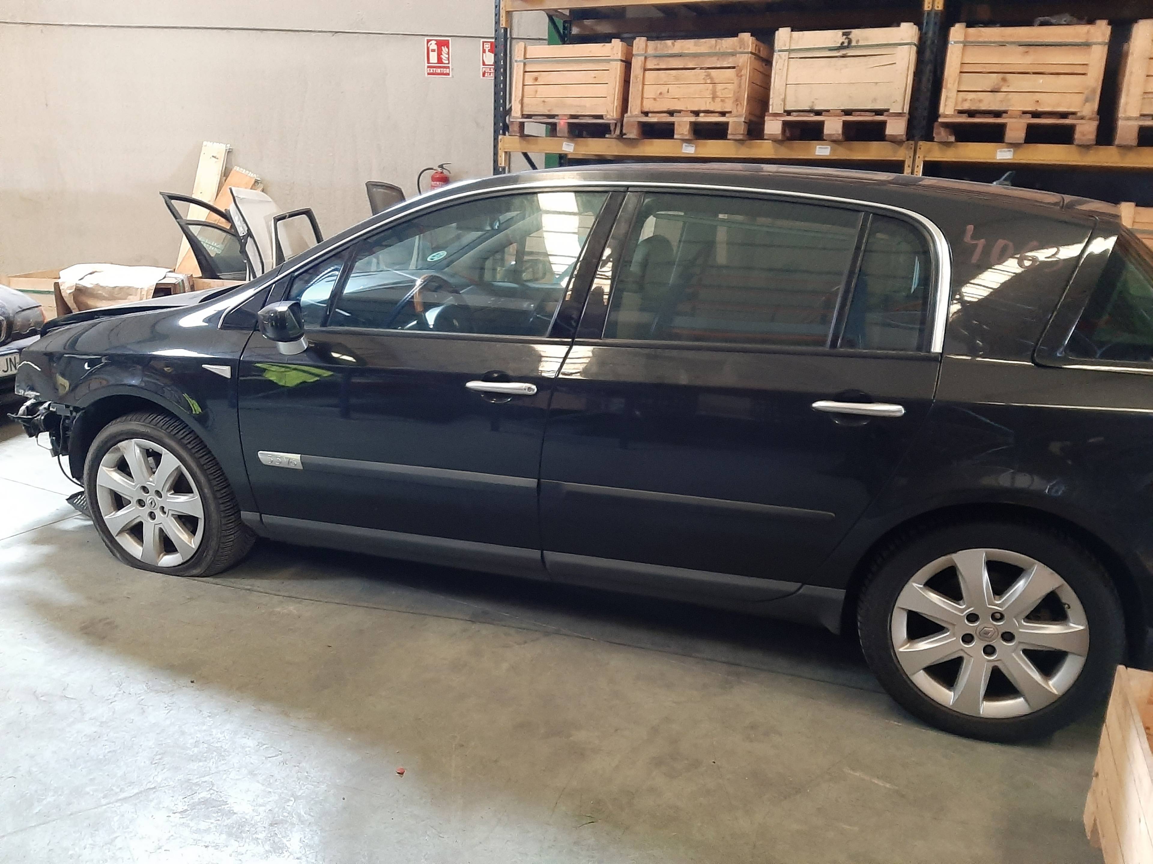 345962013 MANDO LIMPIA RENAULT VEL SATIS 2008 22676 devimagesvext/08283e45-1ba6-4c70-9a92-5b0ff35685bb/migcrv/imagenes/000/000/413/000000413714.jpeg