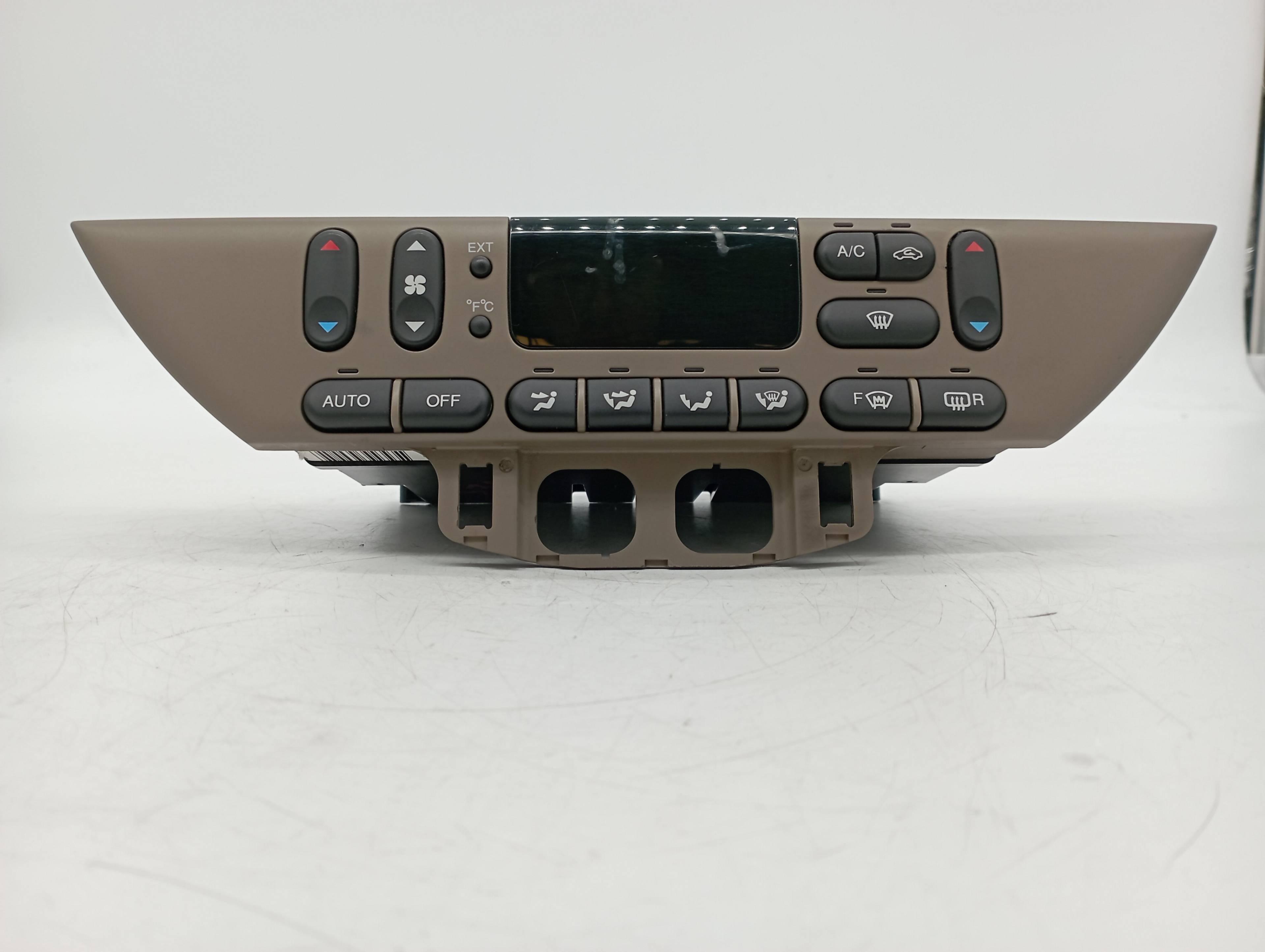 XR8H18C612AL MANDO CLIMATIZADOR JAGUAR S-TYPE 2000 25032 devimagesvext/08283e45-1ba6-4c70-9a92-5b0ff35685bb/migcrv/imagenes/000/000/426/000000426204.jpeg