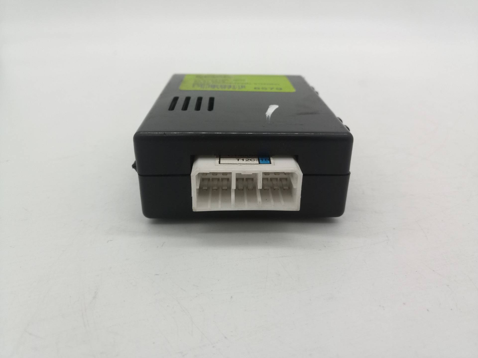 95916579 MODULO ELECTRONICO CHEVROLET CAPTIVA 2012 16805 devimagesvext/08283e45-1ba6-4c70-9a92-5b0ff35685bb/migcrv/imagenes/000/000/433/000000433956.jpeg