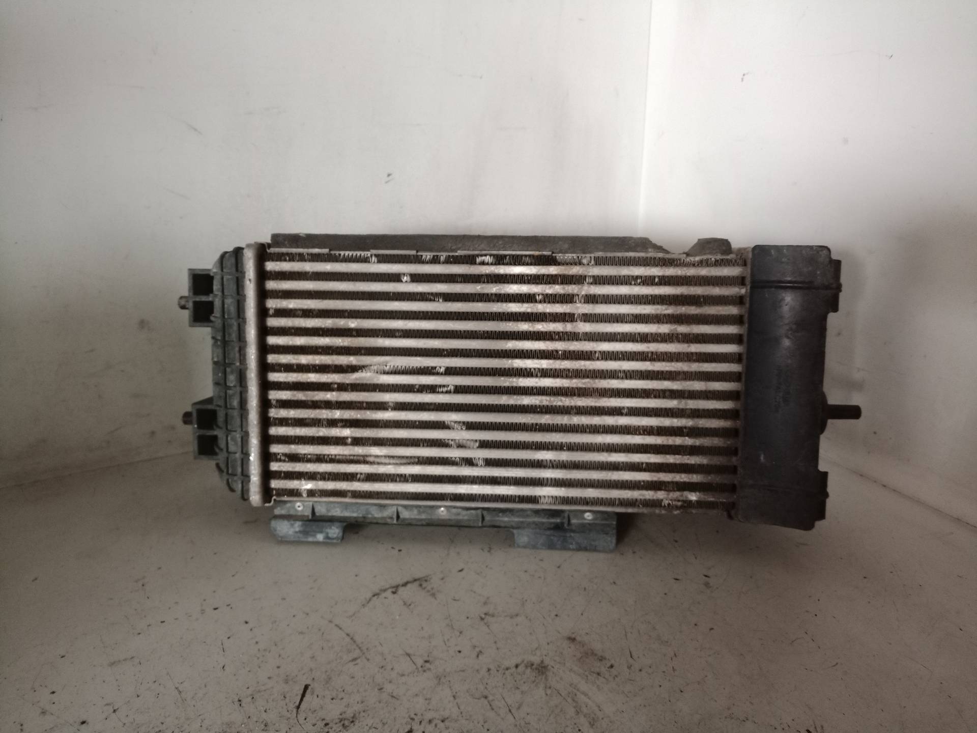 282702F650 INTERCOOLER HYUNDAI TUCSON 2015 13899 devimagesvext/08283e45-1ba6-4c70-9a92-5b0ff35685bb/migcrv/imagenes/000/000/434/000000434100.jpeg