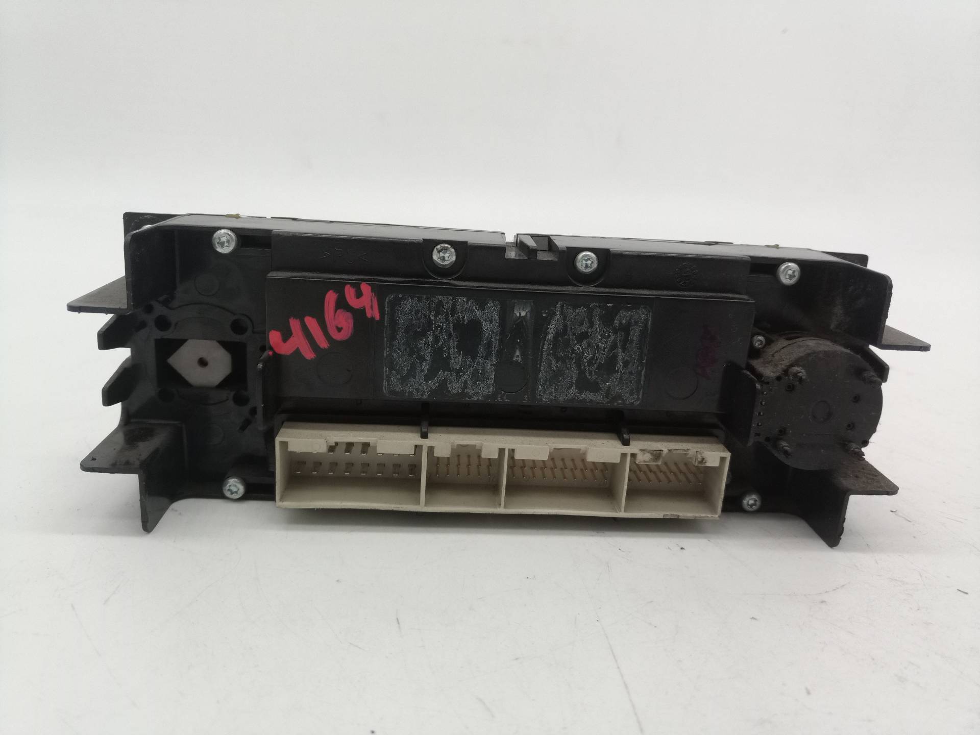 SIN DEFINIR MANDO CLIMATIZADOR SKODA SUPERB 2002 25104 devimagesvext/08283e45-1ba6-4c70-9a92-5b0ff35685bb/migcrv/imagenes/000/000/434/000000434670.jpeg