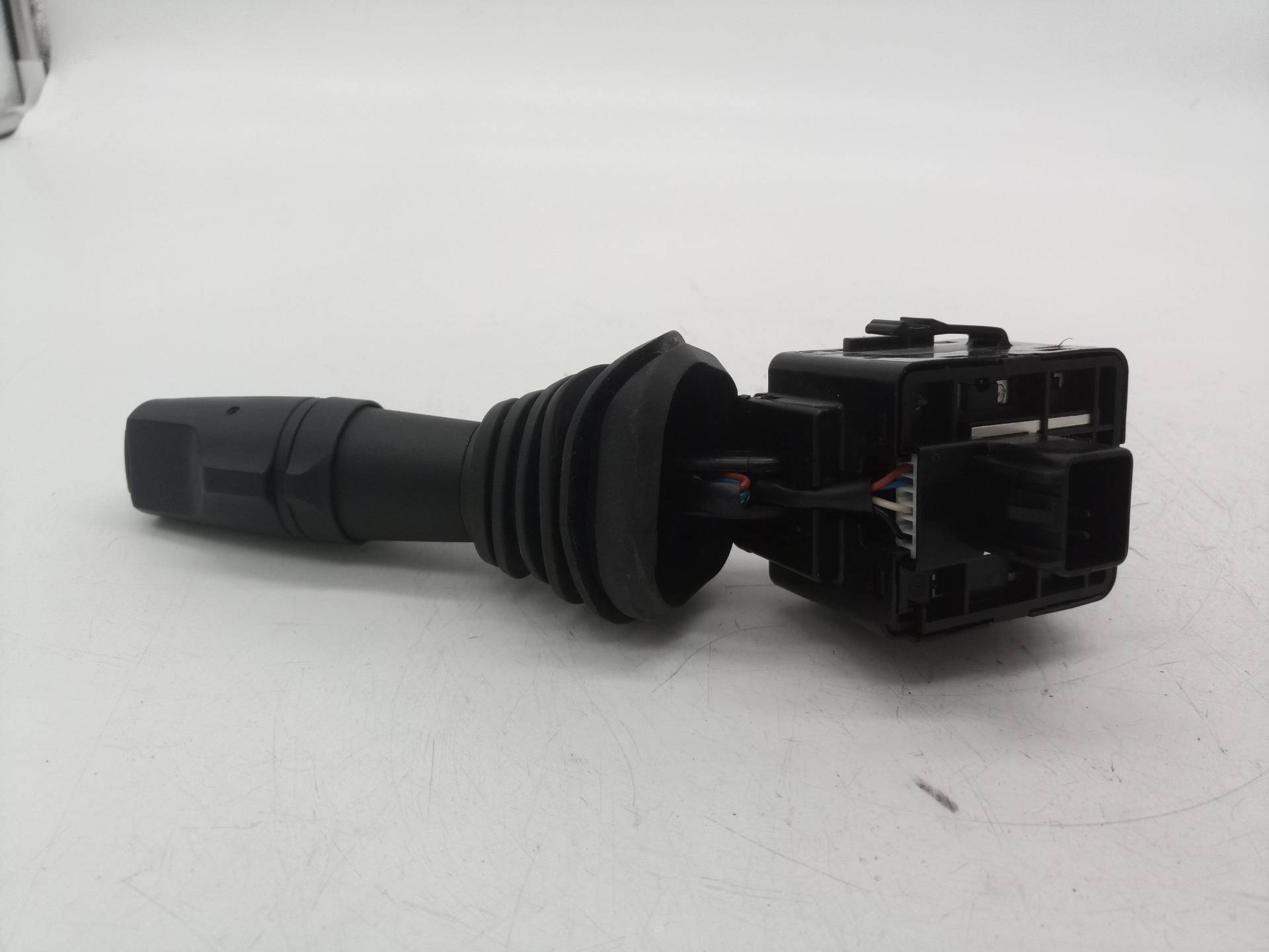 202005410 MANDO LIMPIA CHEVROLET CAPTIVA 2012 22554 devimagesvext/08283e45-1ba6-4c70-9a92-5b0ff35685bb/migcrv/imagenes/000/000/434/000000434742.jpeg